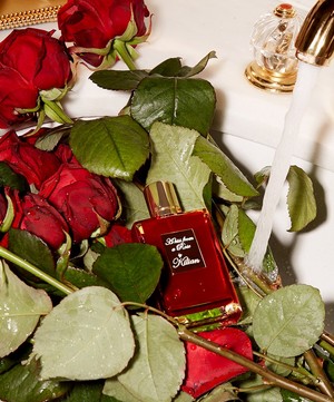 KILIAN PARIS - A Kiss From a Rose Refillable Eau de Parfum 50ml image number 3