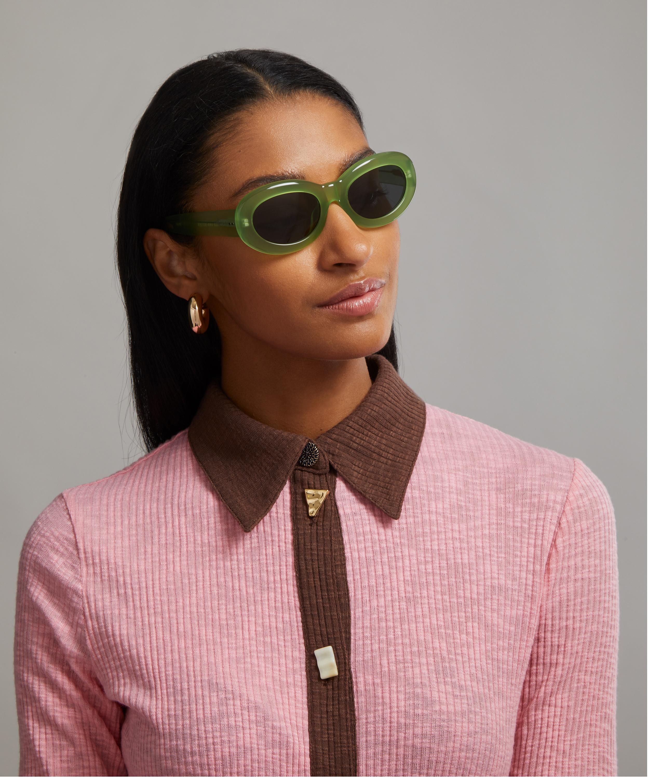 Linda farrow dries van best sale noten sunglasses