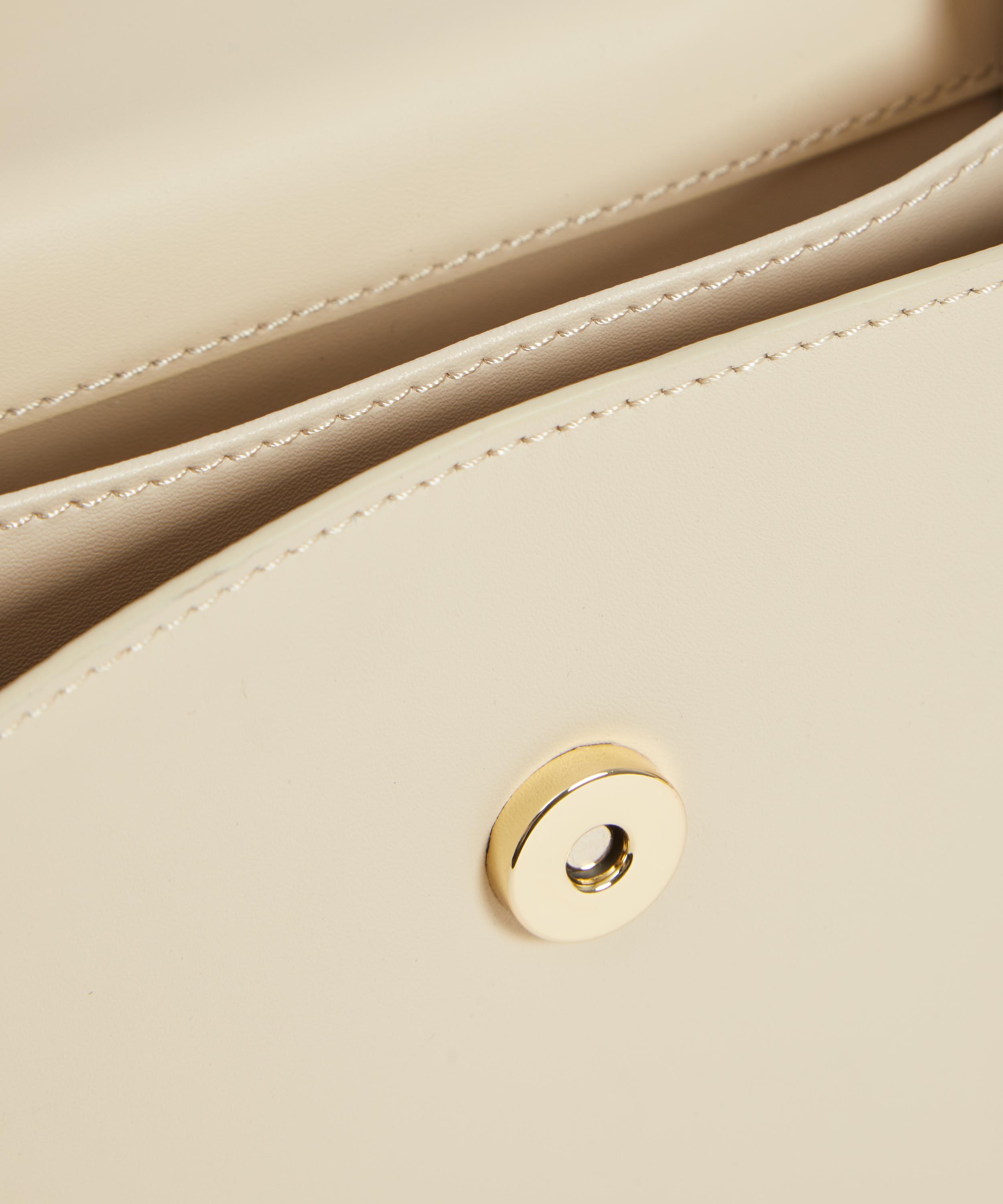 THE UNIFORM - The Little Old Lady Milk Leather Handbag image number 5