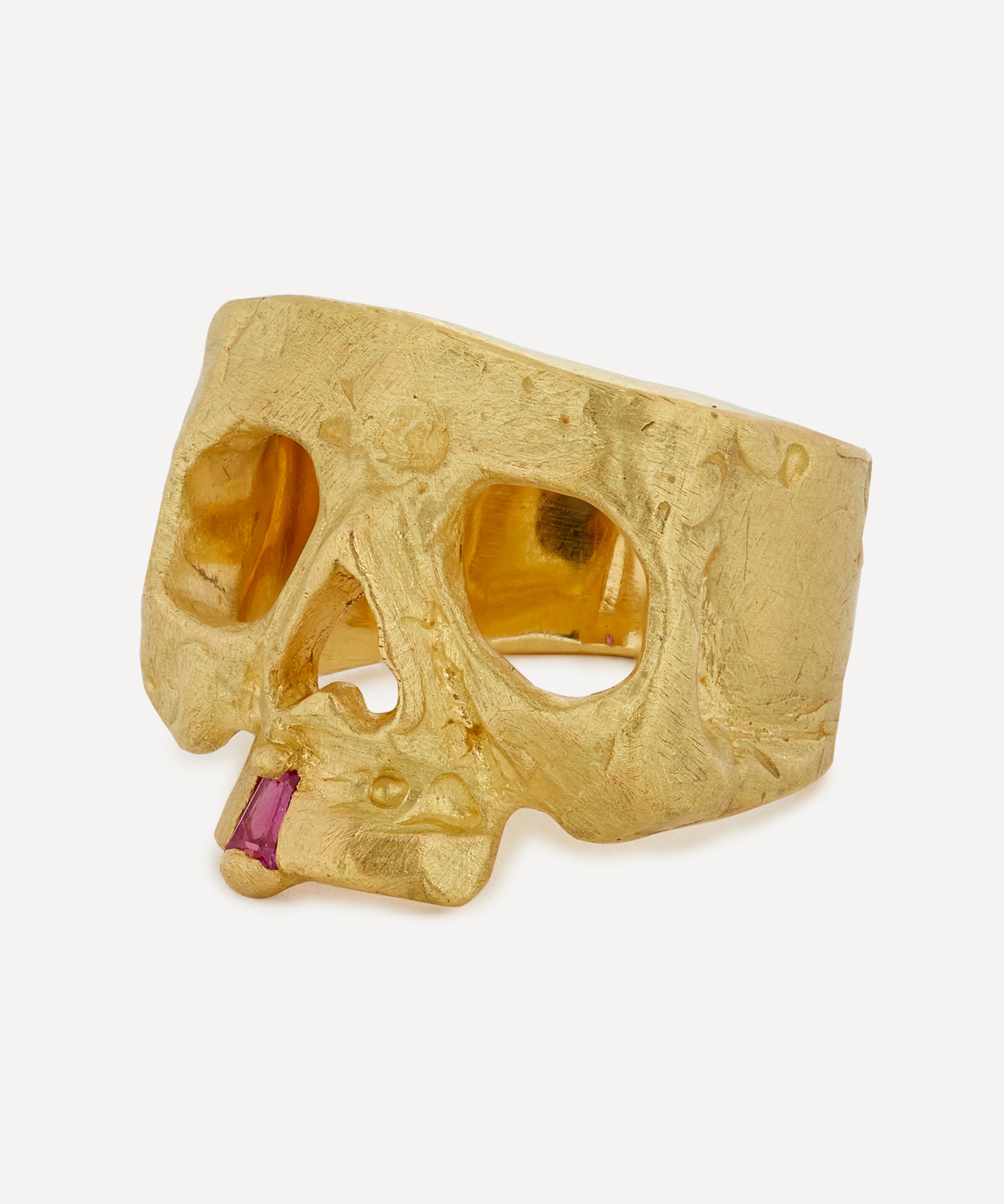 Polly Wales - 18ct Gold Snaggletooth Skull Ring image number 2