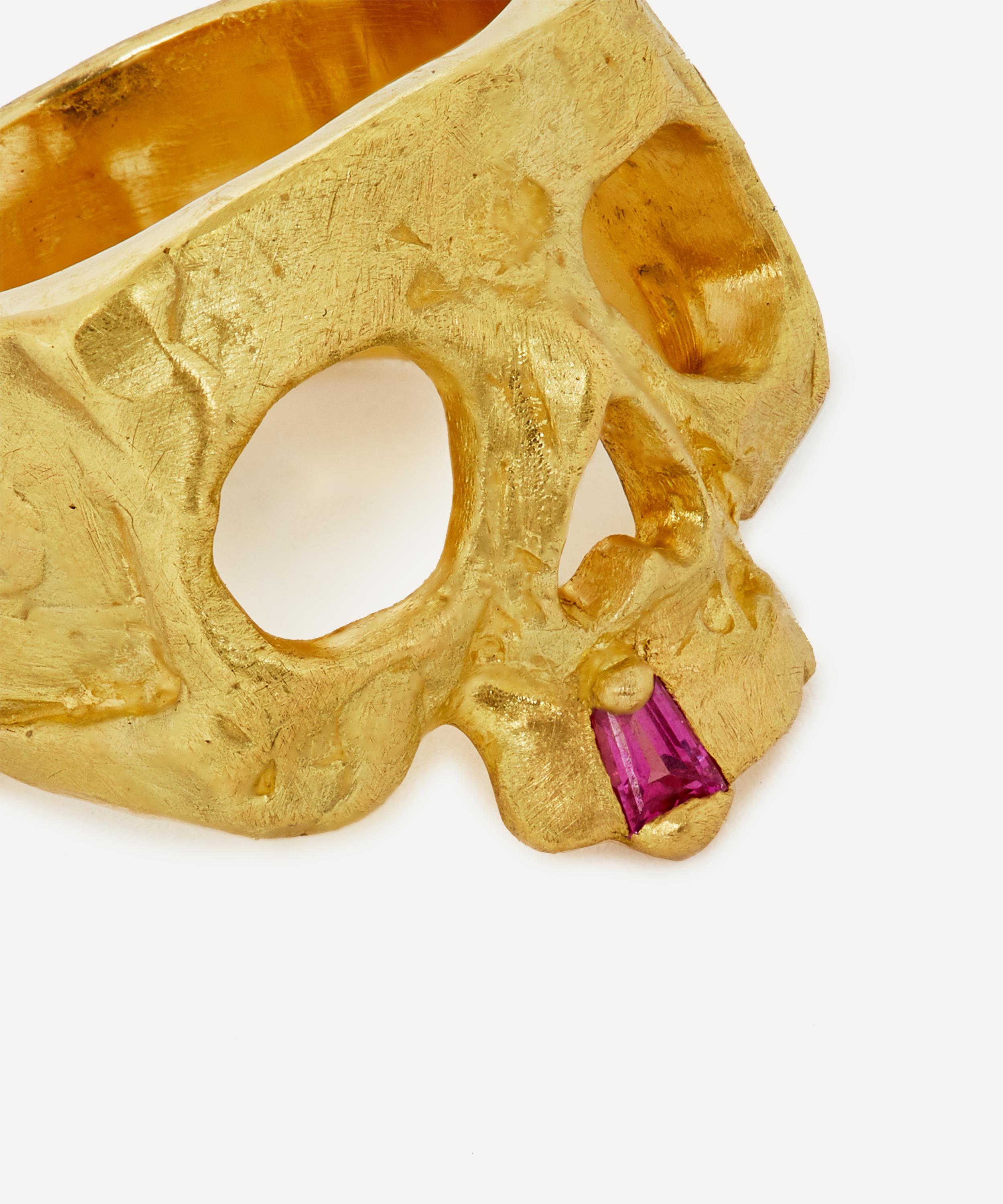 Polly Wales - 18ct Gold Snaggletooth Skull Ring image number 3