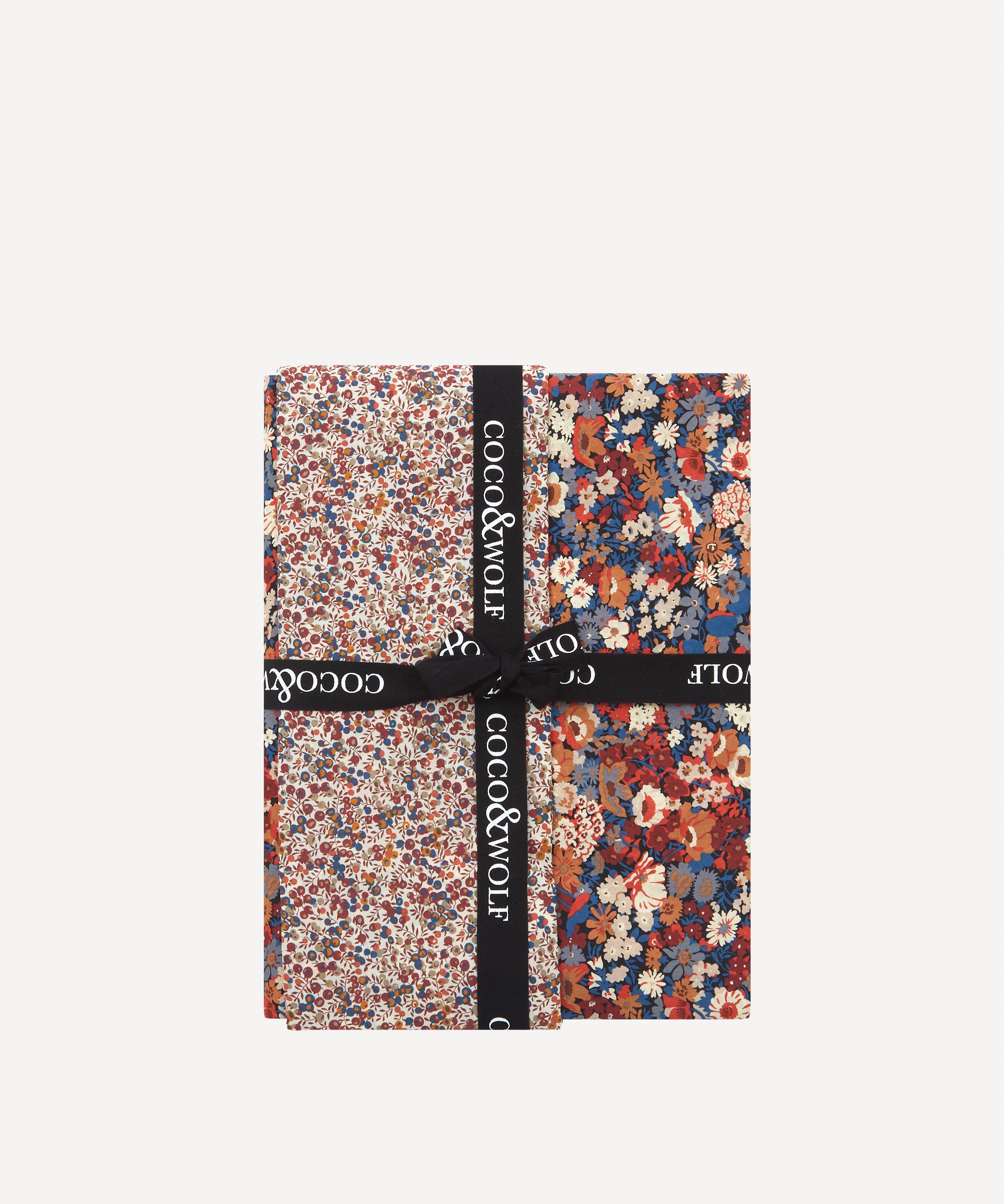 Coco & Wolf - Thorpe and Wiltshire Bud Super King Duvet Cover Set image number 3
