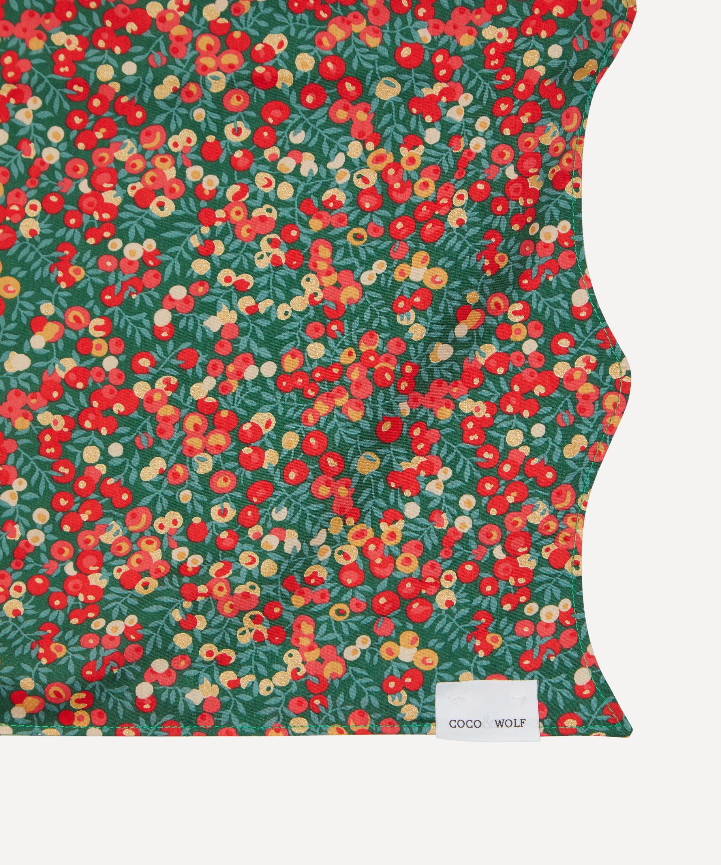 Coco & Wolf - Wiltshire and Capel Wavy Table Runner image number 2