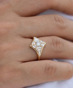 Artemer - 18ct Gold Baguette Diamond Star Engagement Ring image number 2