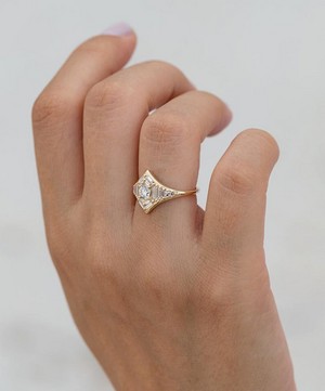 Artemer - 18ct Gold Baguette Diamond Star Engagement Ring image number 3