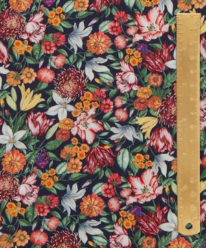 Liberty Fabrics - Royal Garland Tana Lawn™ Cotton image number 4