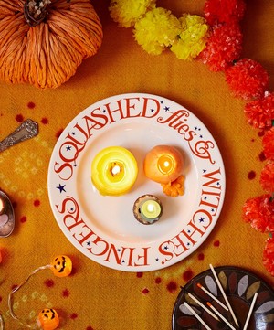 Emma Bridgewater - Halloween Toast & Marmalade Witches Fingers 8.5-Inch Plate image number 1