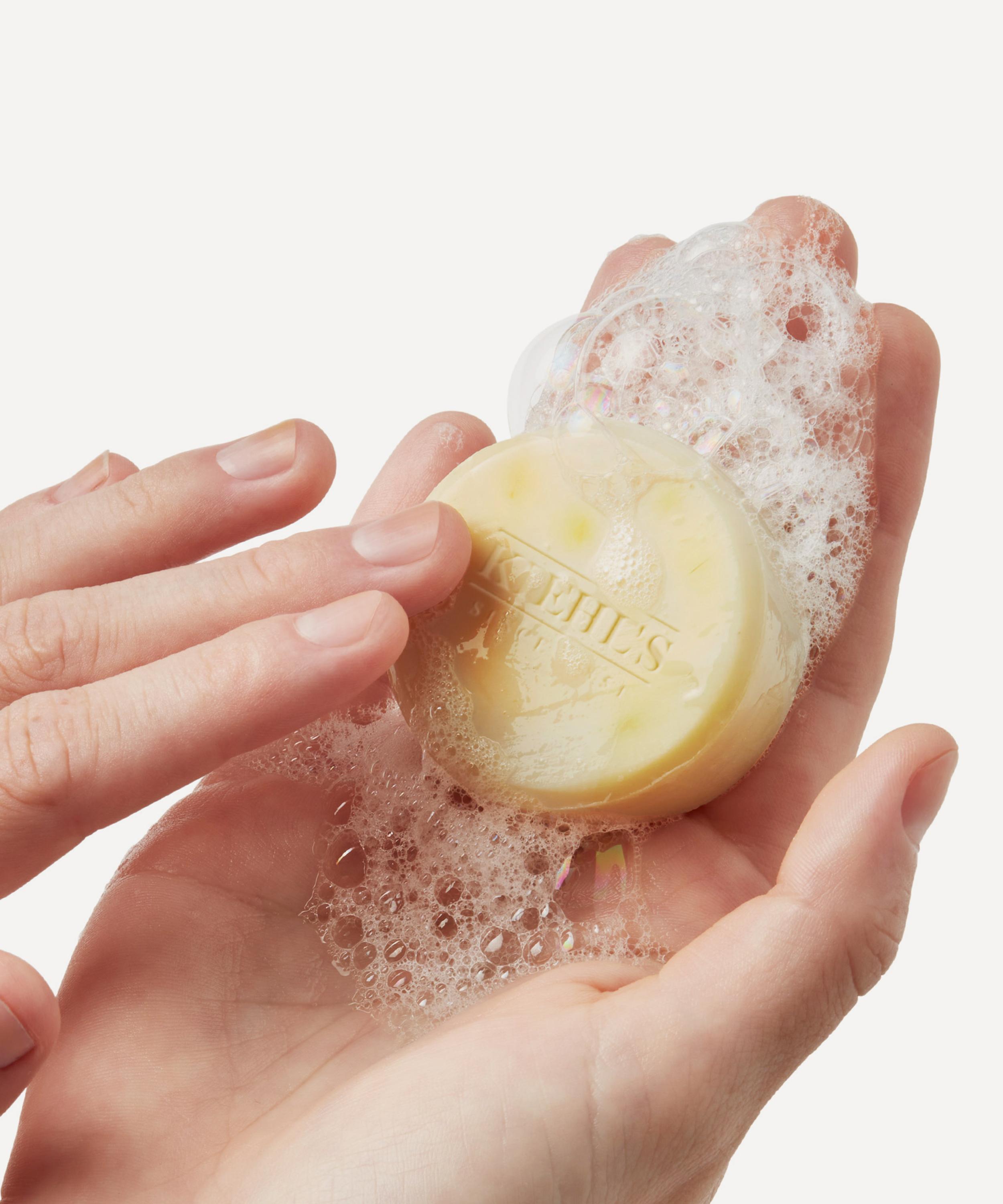 Kiehl's - Calming & Soothing Concentrated Cleansing Bar 100g image number 3