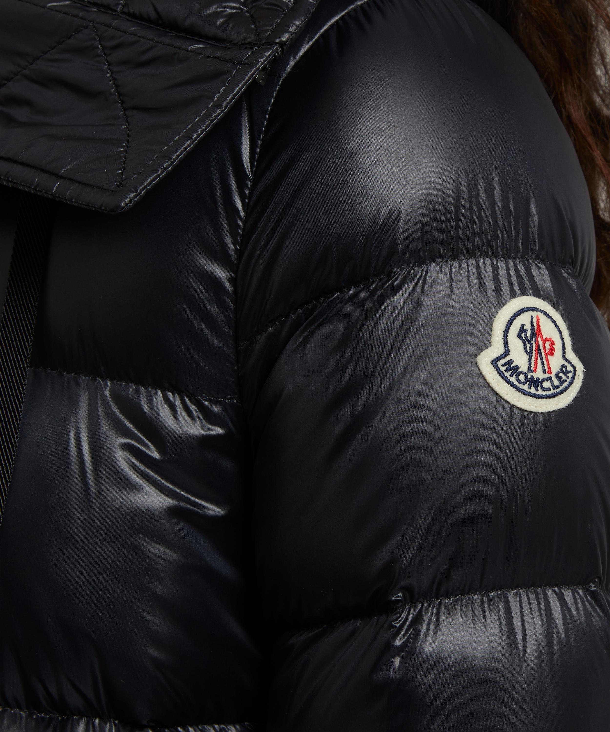 Suyen moncler hot sale