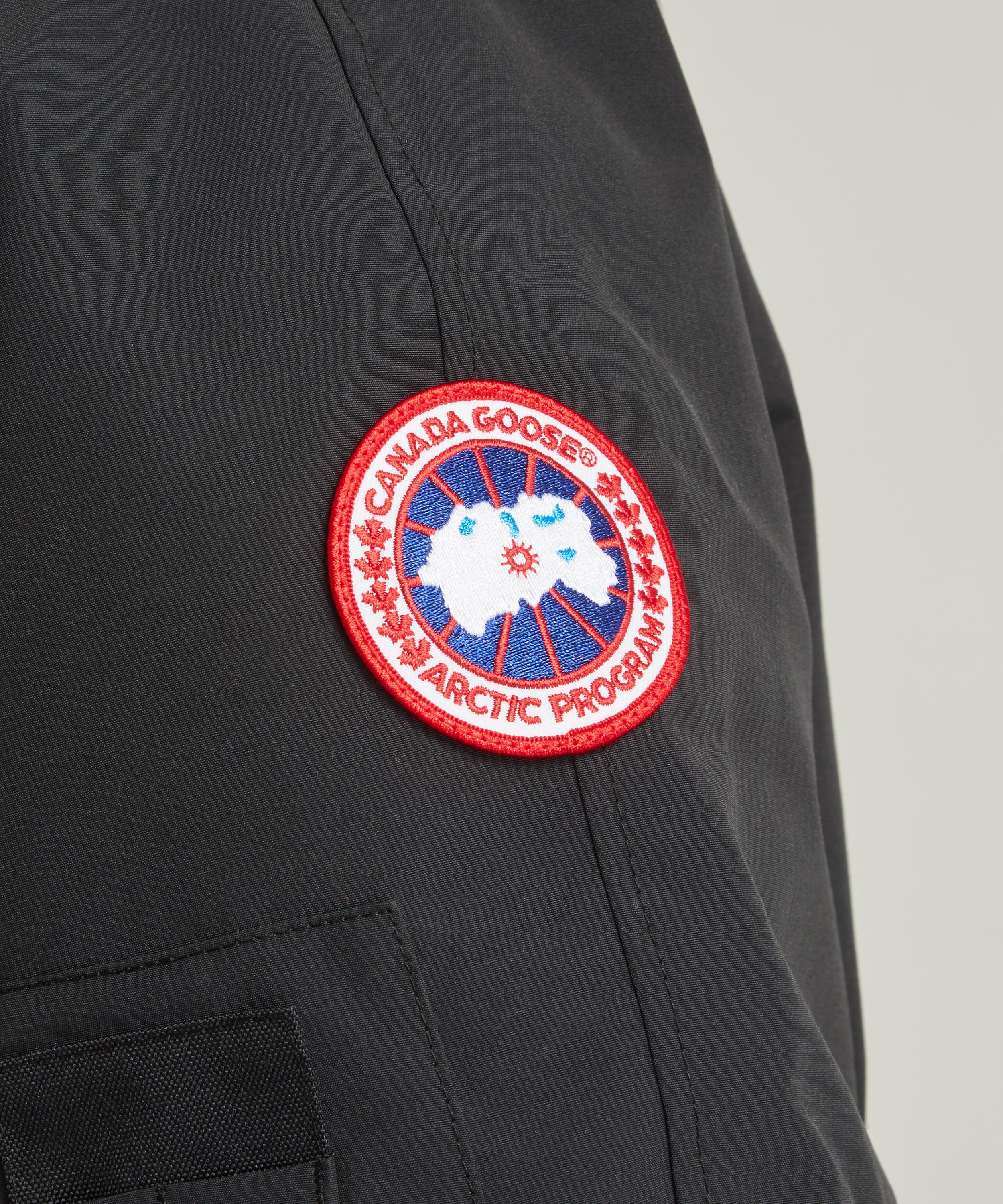 Canada goose logo clearance 90