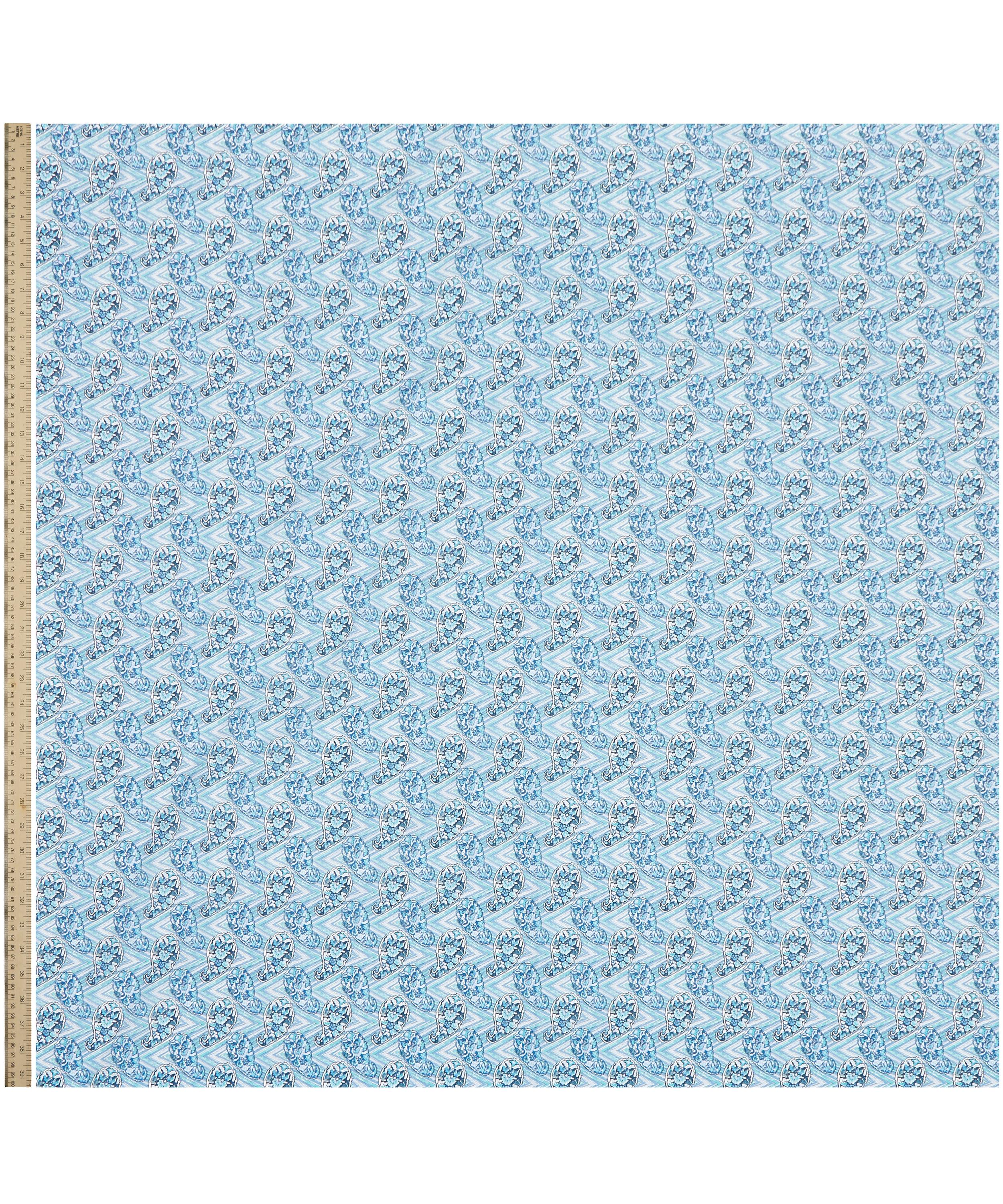 Liberty Fabrics - Zig-Zag Paisley Organic Tana Lawn™ Cotton image number 1