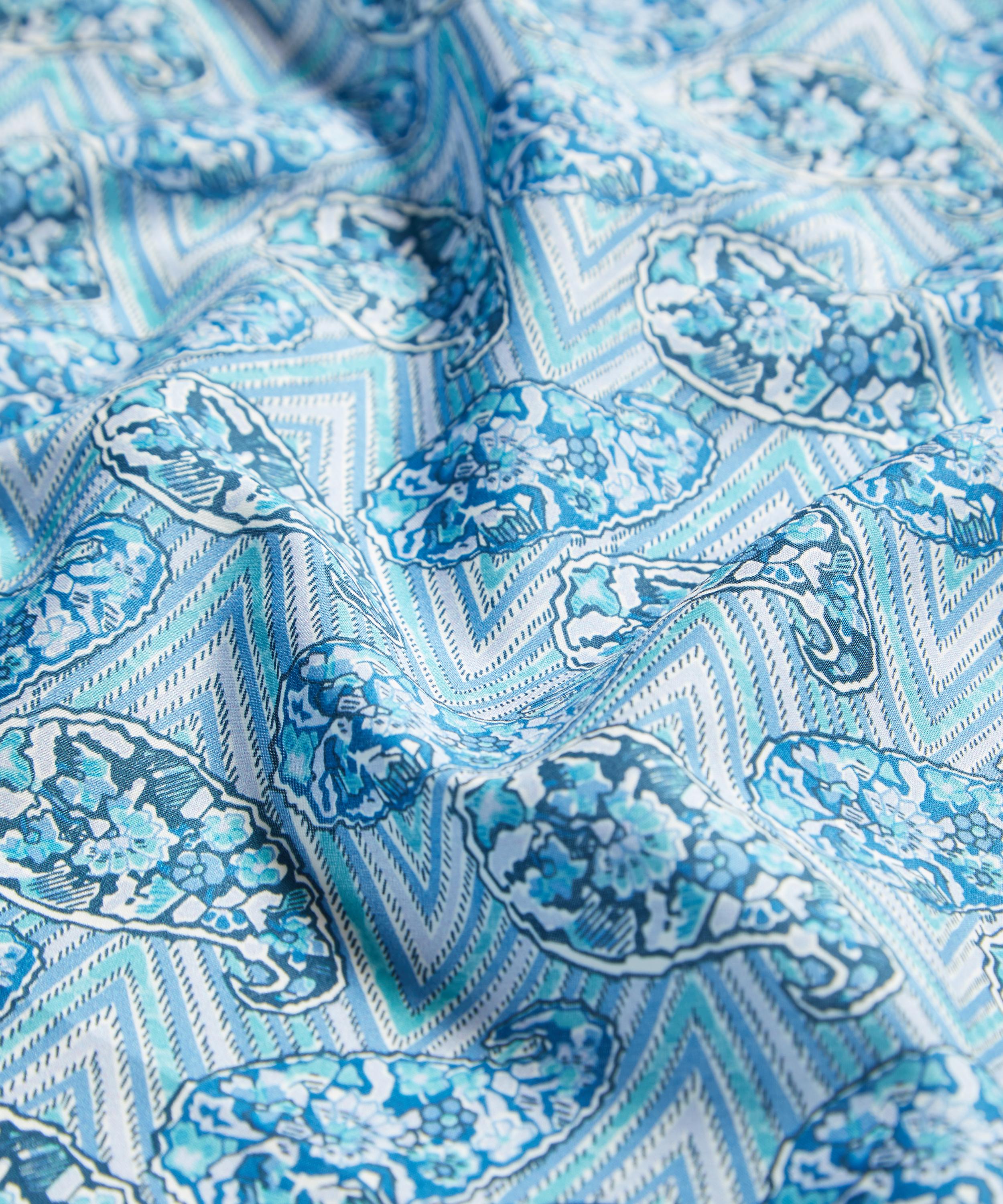 Liberty Fabrics - Zig-Zag Paisley Organic Tana Lawn™ Cotton image number 3