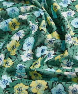 Liberty Fabrics - Wild Rosinda Organic Tana Lawn™ Cotton image number 3