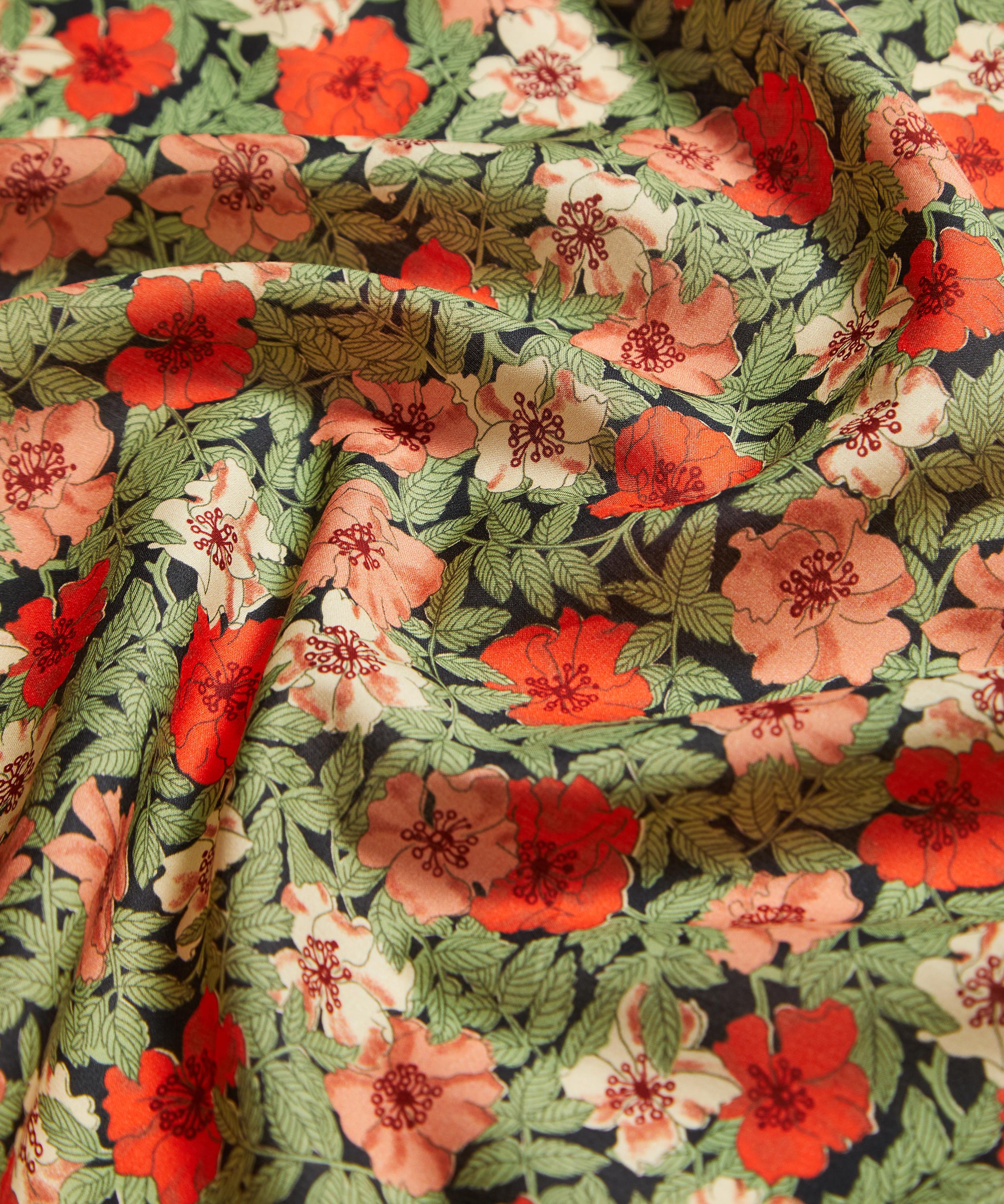 Liberty Fabrics - Wild Rosinda Organic Tana Lawn™ Cotton image number 3