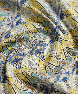 Liberty Fabrics - Ianthe Organic Tana Lawn™ Cotton image number 3