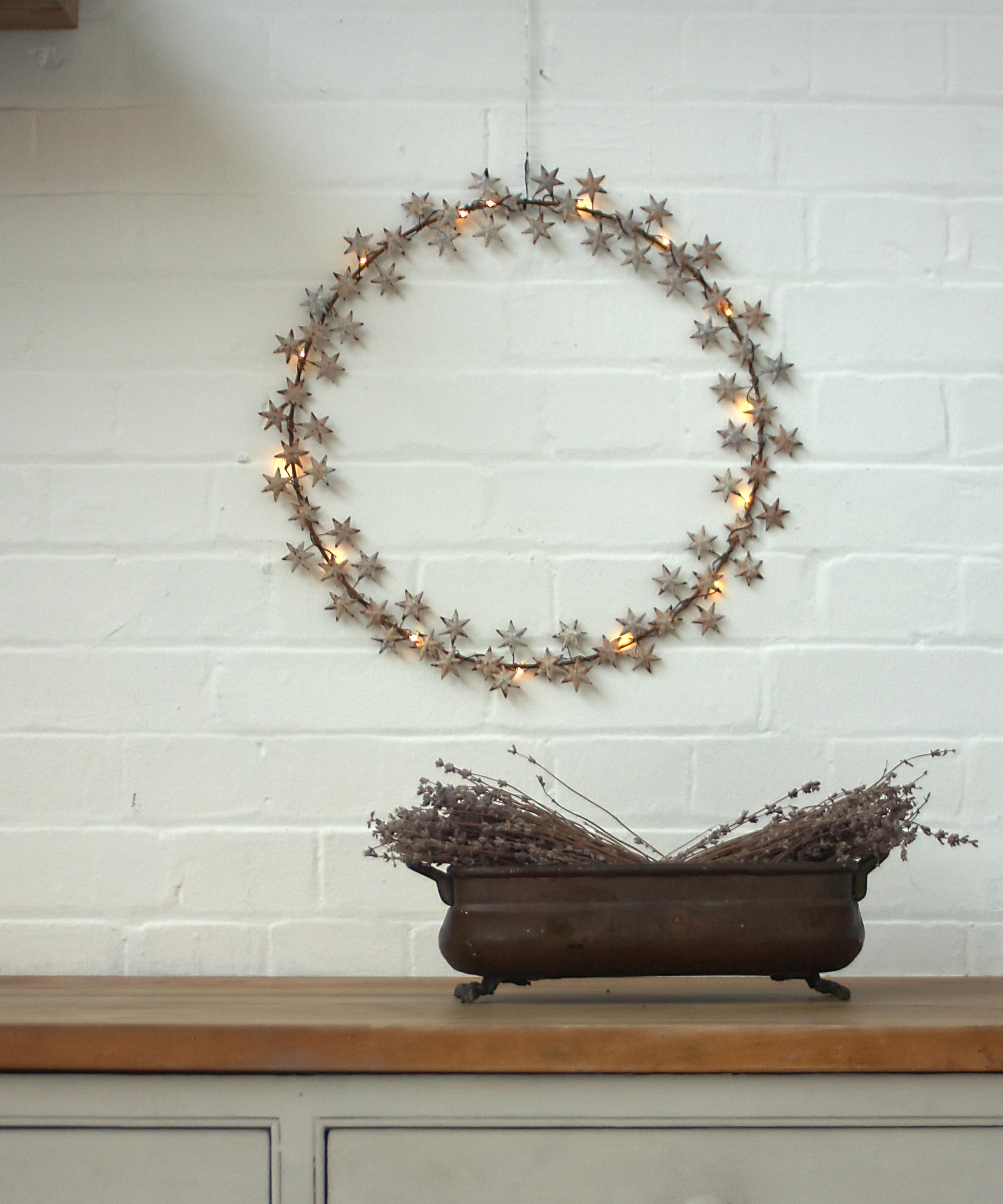 Christmas - Starlight Wreath image number 2