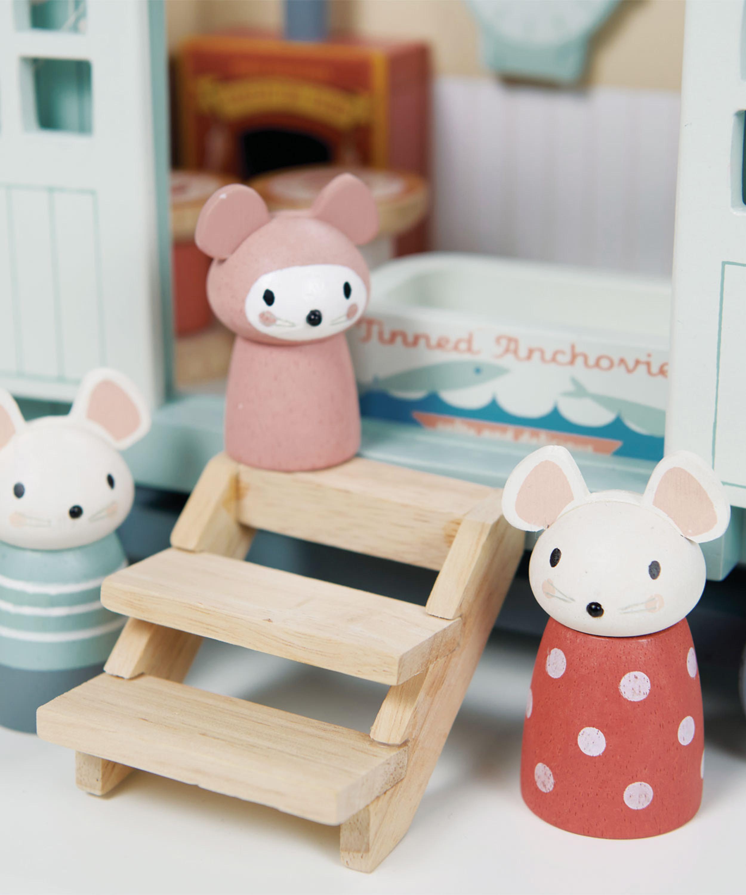 Tender Leaf Toys - Secret Meadow Shepherds Hut Toy image number 2
