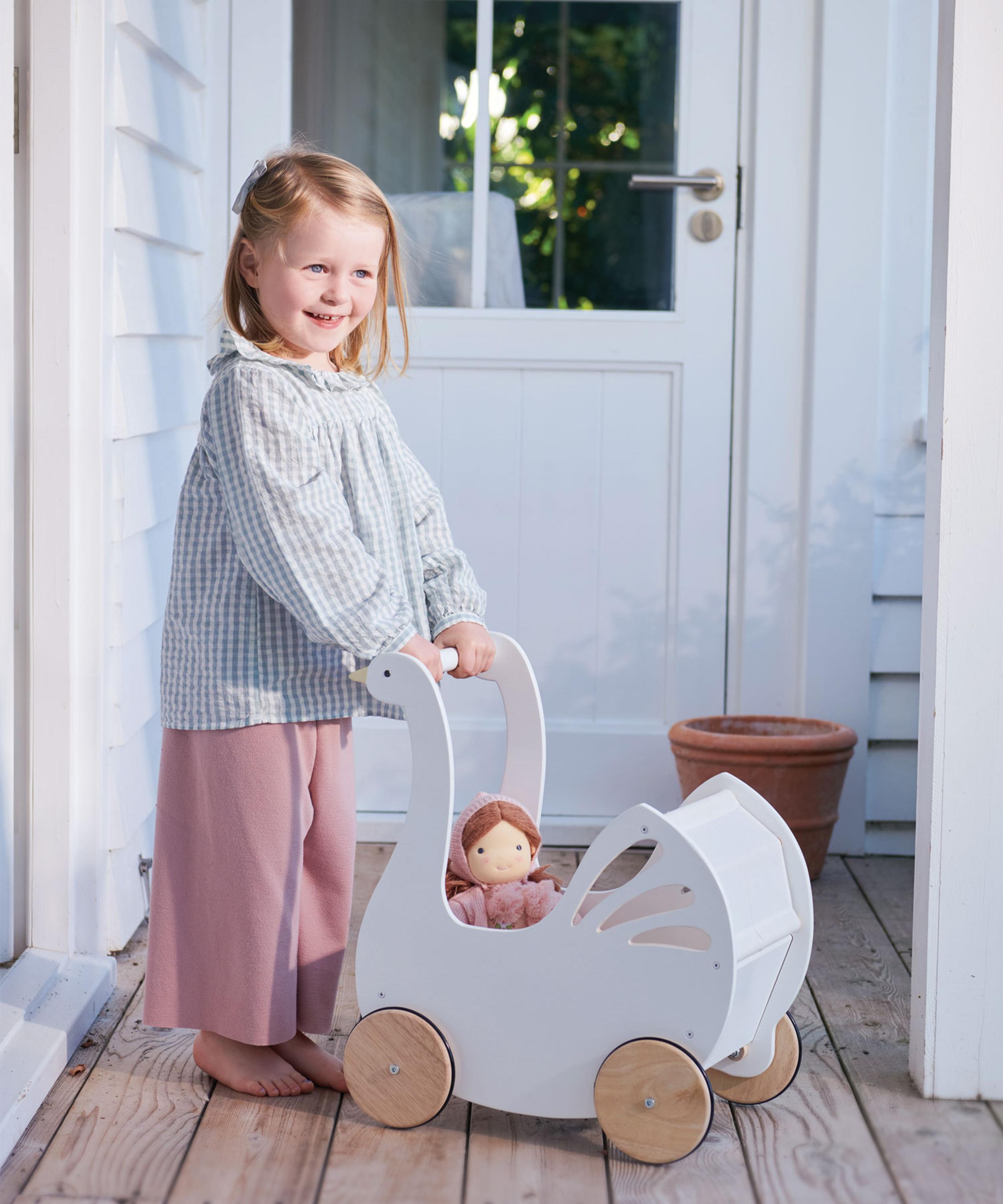 Tender Leaf Toys - Sweet Swan Pram Toy image number 1