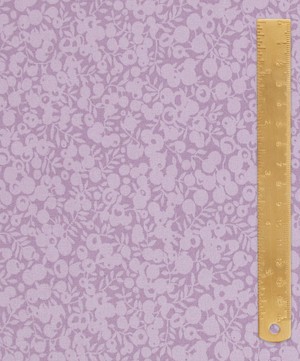 Liberty Fabrics - Orchid Wiltshire Shadow Lasenby Quilting Cotton image number 4