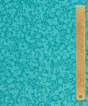 Liberty Fabrics - Turquoise Wiltshire Shadow Lasenby Quilting Cotton image number 4