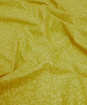 Liberty Fabrics - Chartreuse Wiltshire Shadow Lasenby Quilting Cotton image number 3