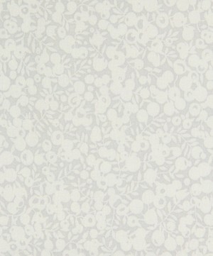 Liberty Fabrics - Moon Wiltshire Shadow Lasenby Quilting Cotton image number 0