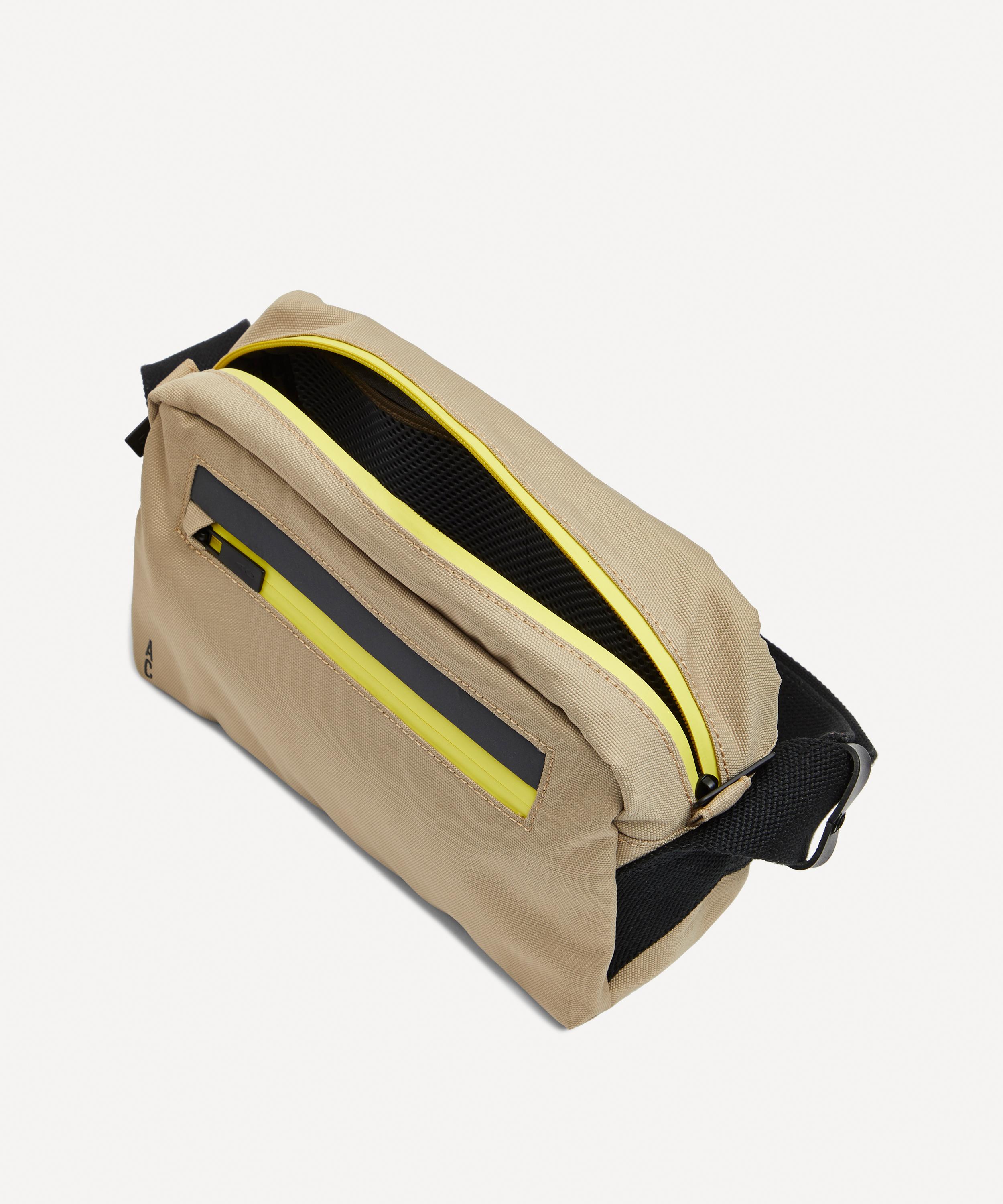 Ally Capellino - Pendle Travel Cycle Recycled Camera Bag image number 5