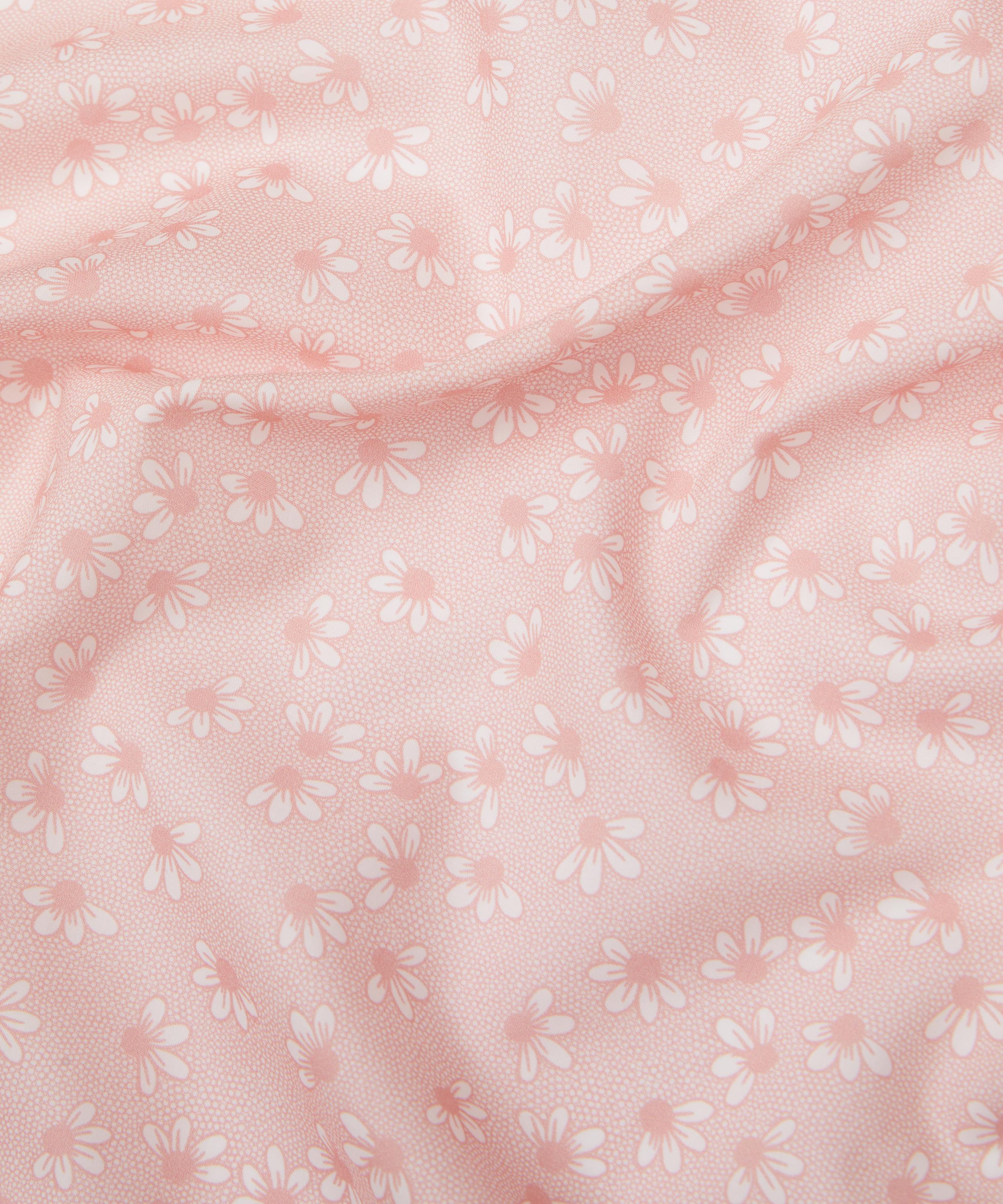 Liberty Fabrics - Nordic Daisy Tana Lawn™ Cotton image number 