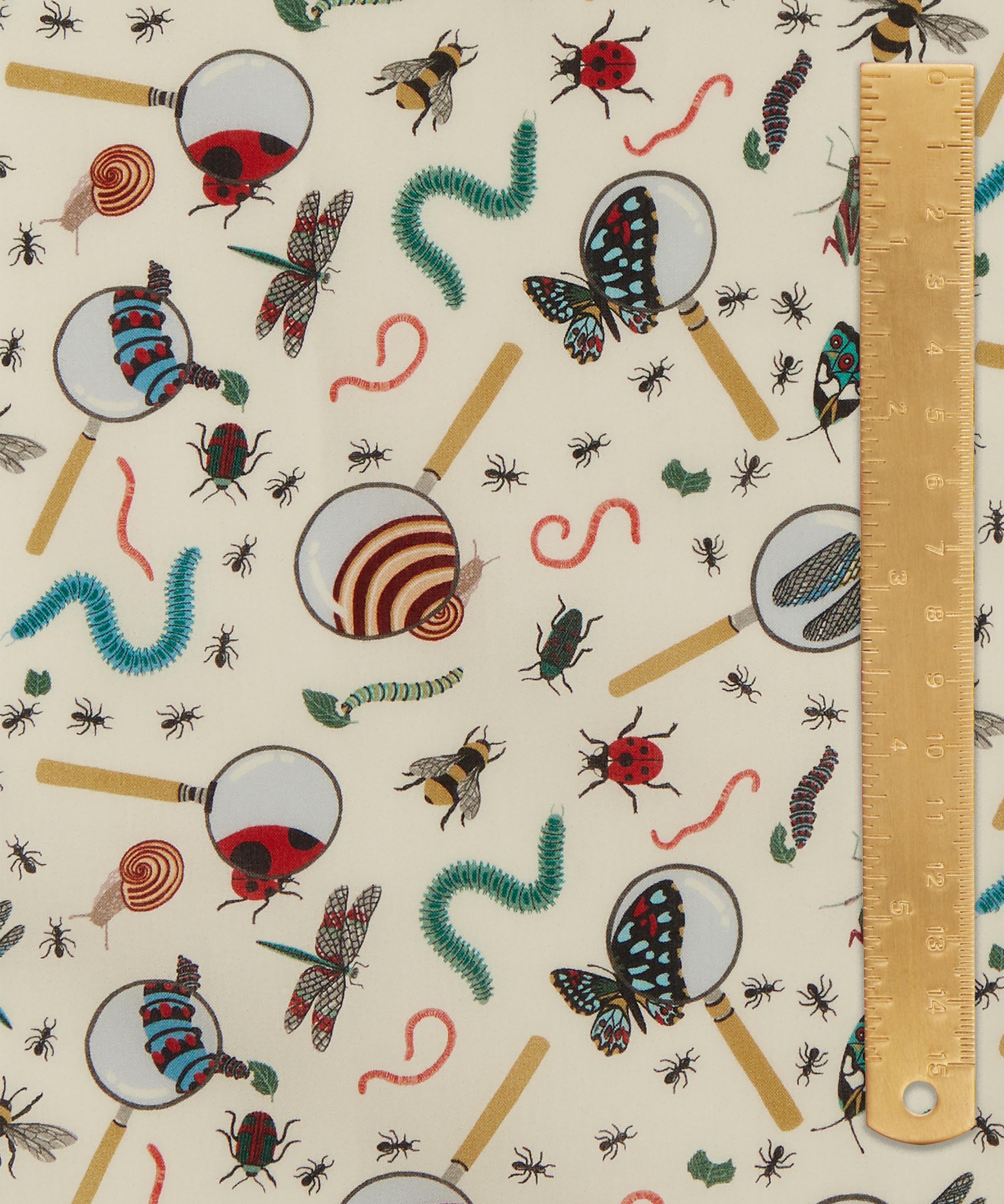 Liberty Fabrics - Eye Spy Tana Lawn™ Cotton image number 4