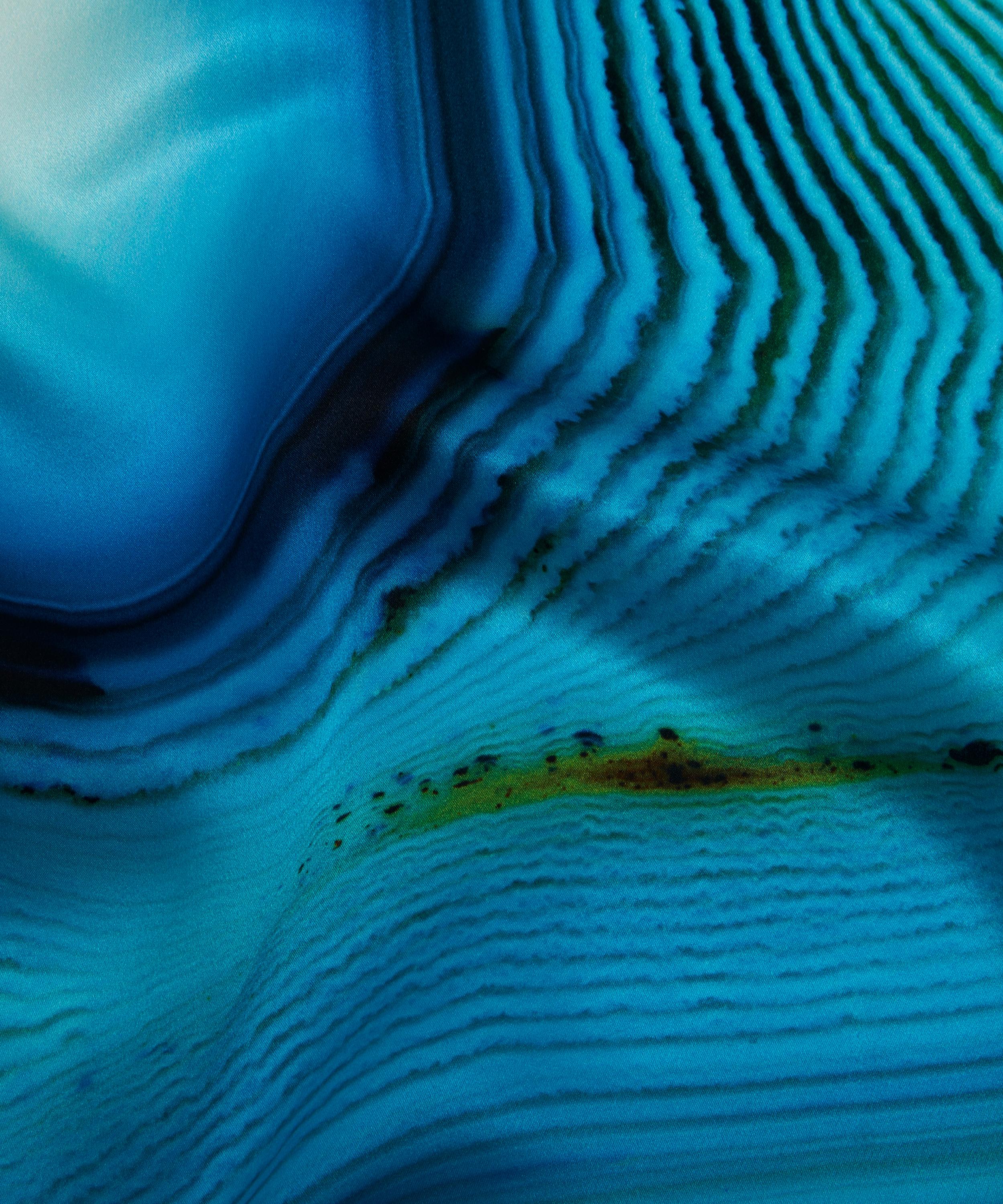 Weston - Heart Agate Satin Silk Scarf image number 3
