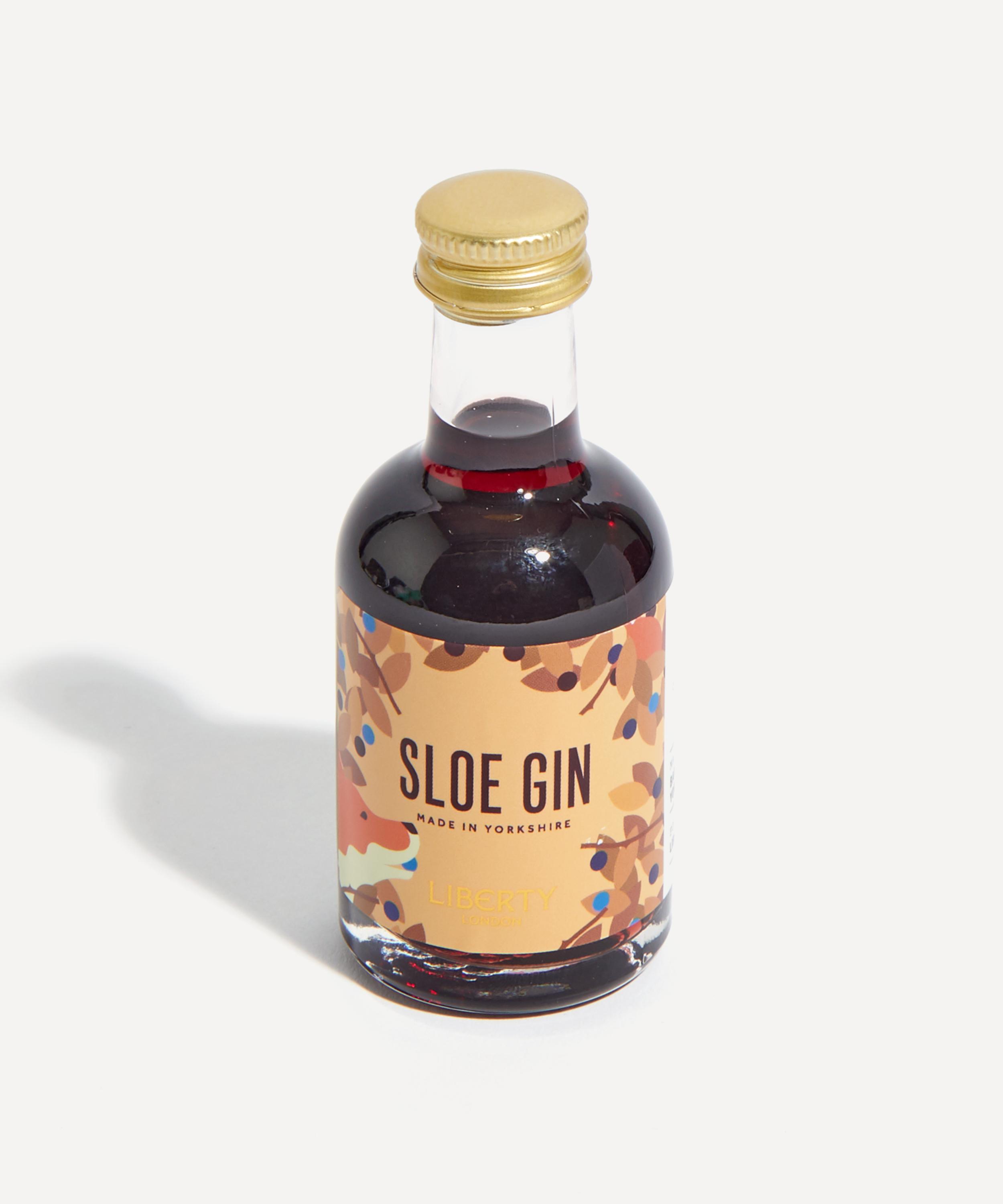 Liberty - Betsy Star Sloe Gin Cracker image number 1
