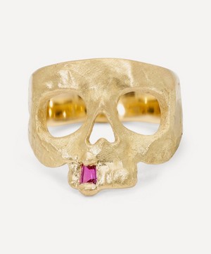 Polly Wales - 18ct Gold Snaggletooth Skull Pinky Ring image number 0