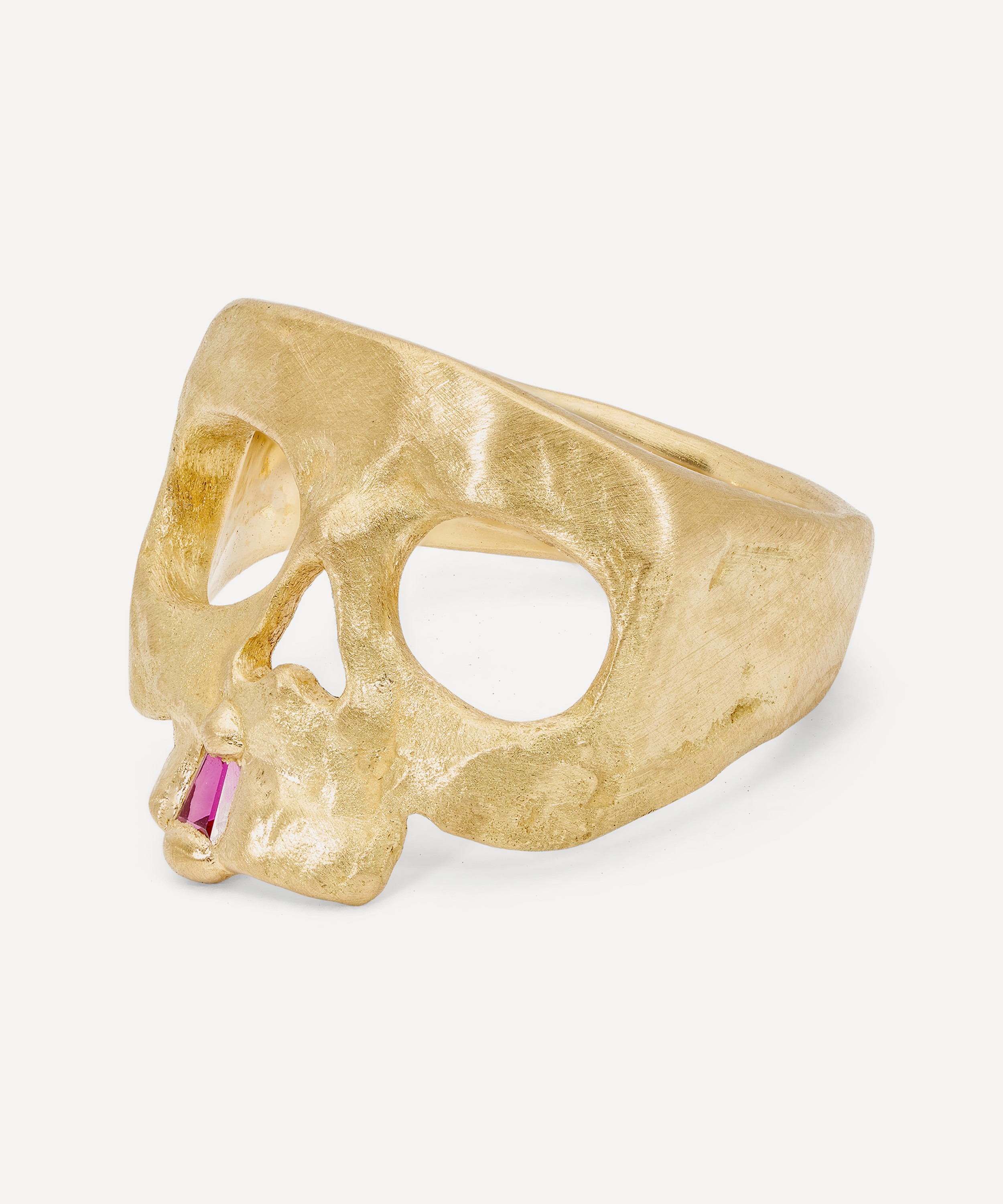 Polly Wales - 18ct Gold Snaggletooth Skull Pinky Ring image number 1
