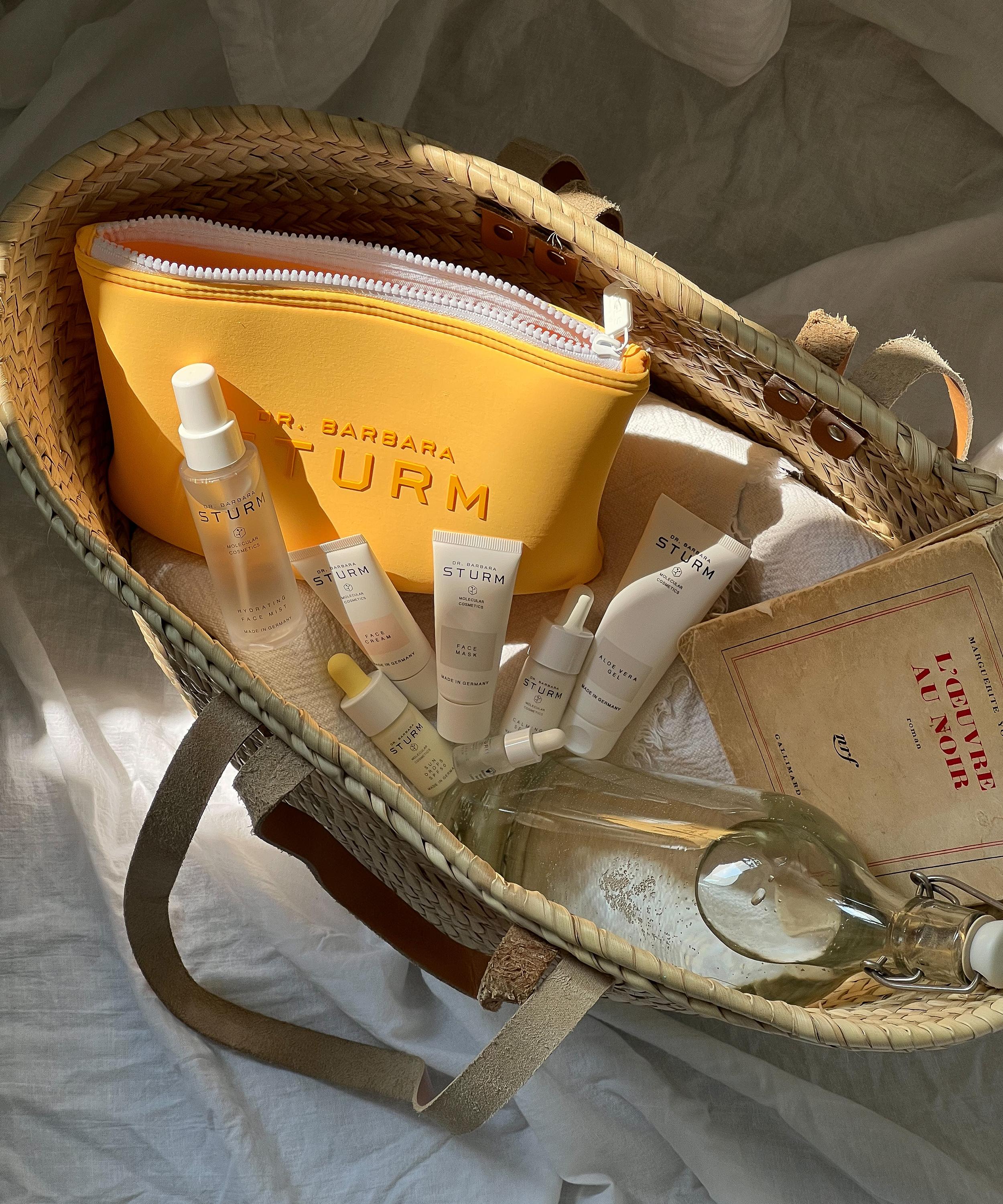 Dr. Barbara Sturm - The Summer Kit image number 5