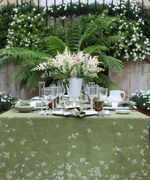 Summerill & Bishop - S&Bee Avocado Green 250x165cm Linen Tablecloth image number 3