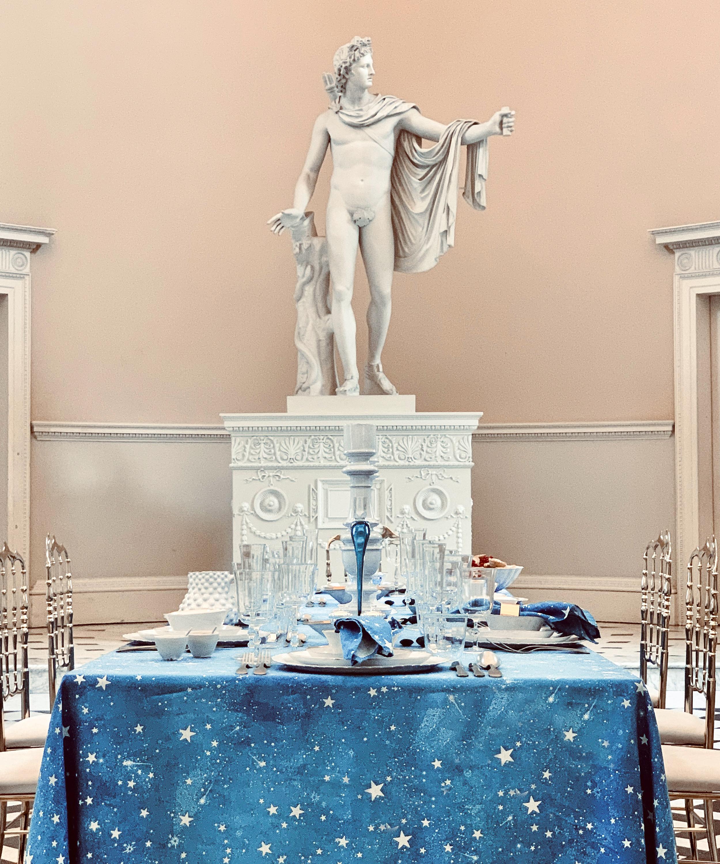 Summerill & Bishop - Celestial Stars 250x165cm Linen Tablecloth image number 4