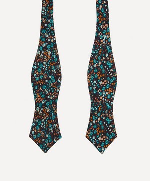 Liberty - Phoebe Silk Twill Bow Tie image number 2