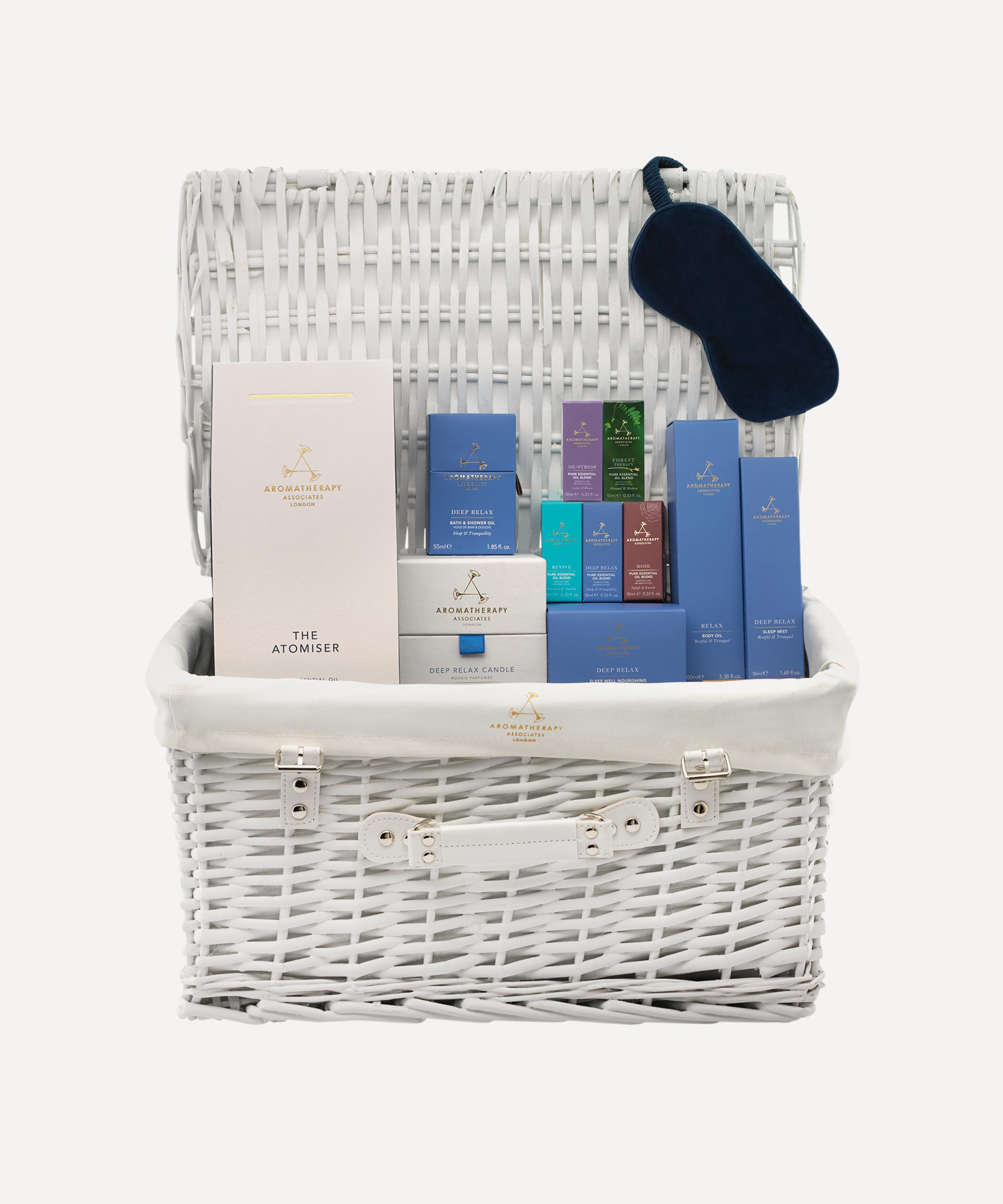 Aromatherapy Associates - Moments to Treasure Gift Set image number 0
