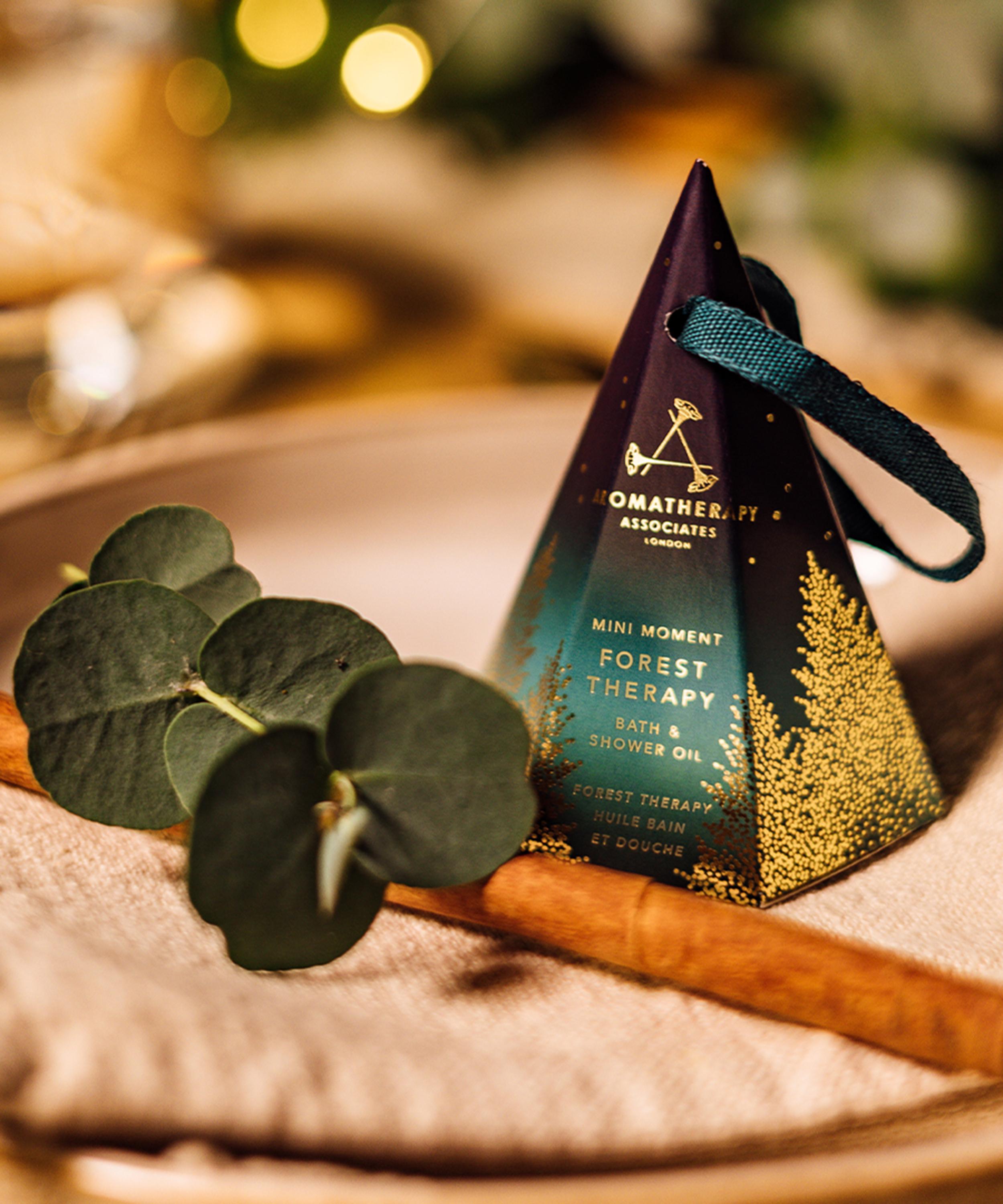 Aromatherapy Associates - Mini Moment Forest Therapy 9ml image number 4