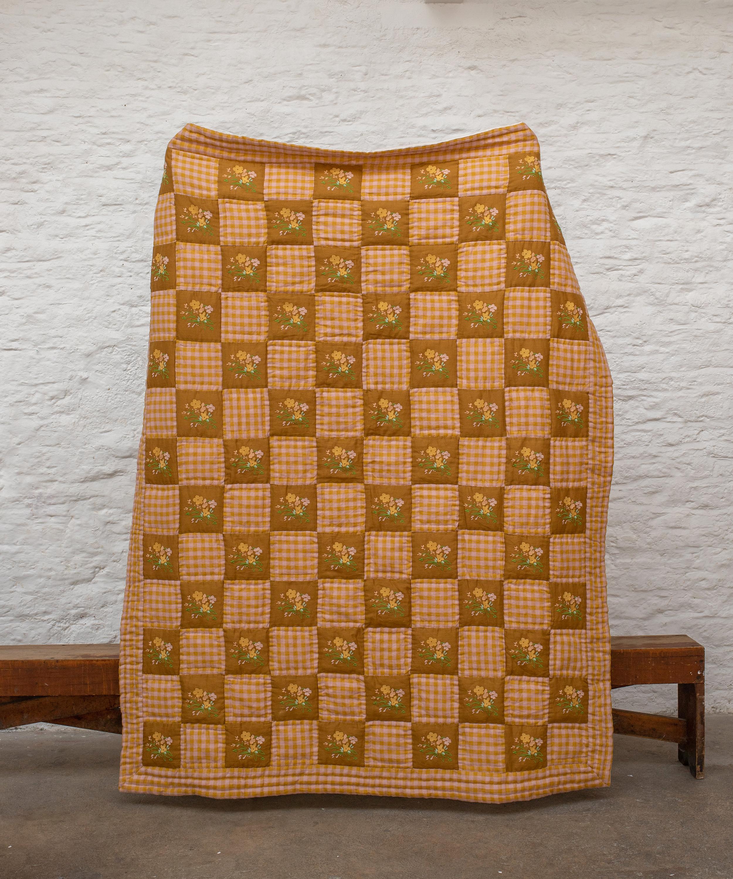 Projektityyny - Vuokko Embroidered Gingham Quilt image number 1