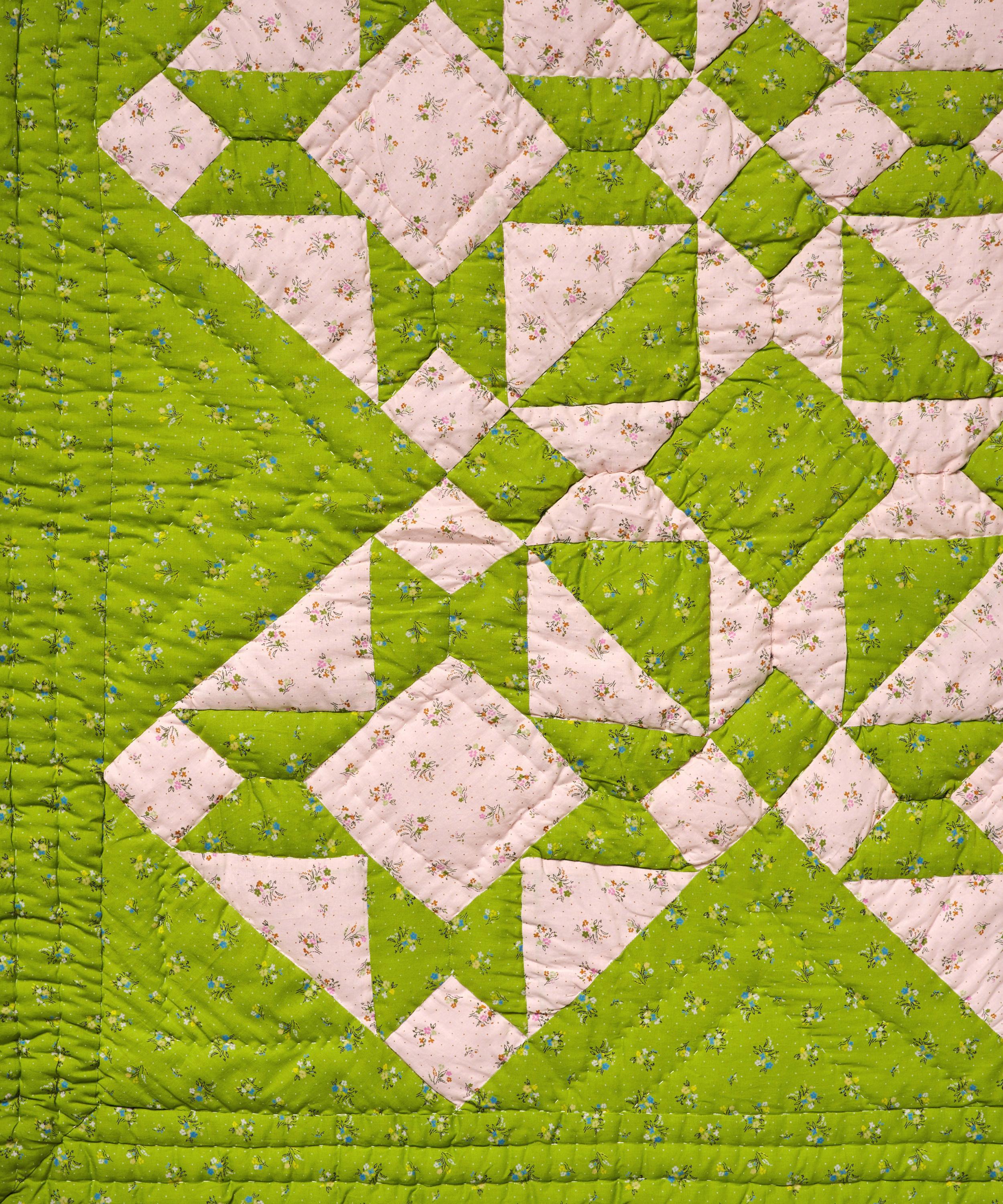 Projektityyny - Pohjola Peridot Patchwork Quilt image number 0