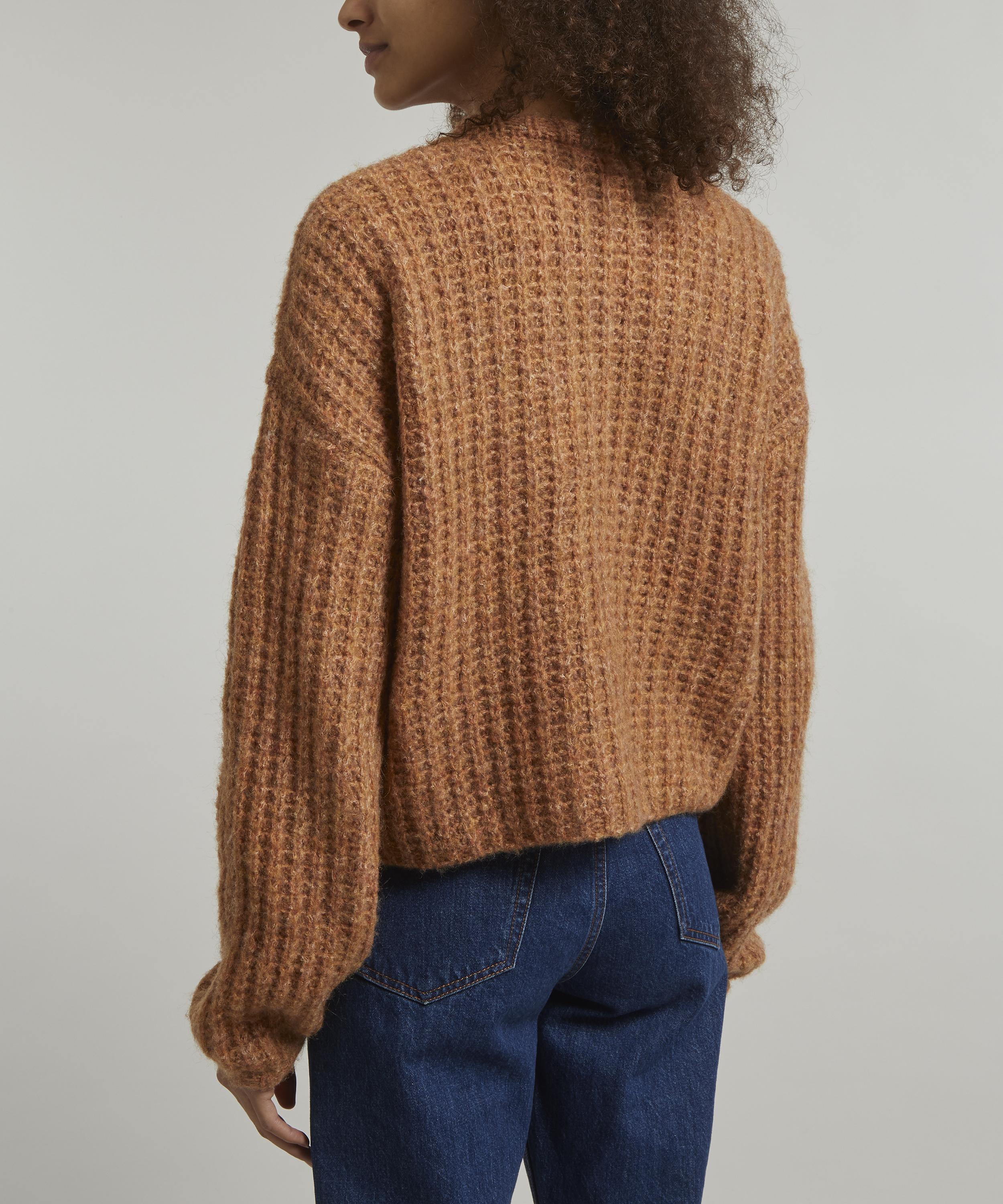 Big sleeve clearance jumper