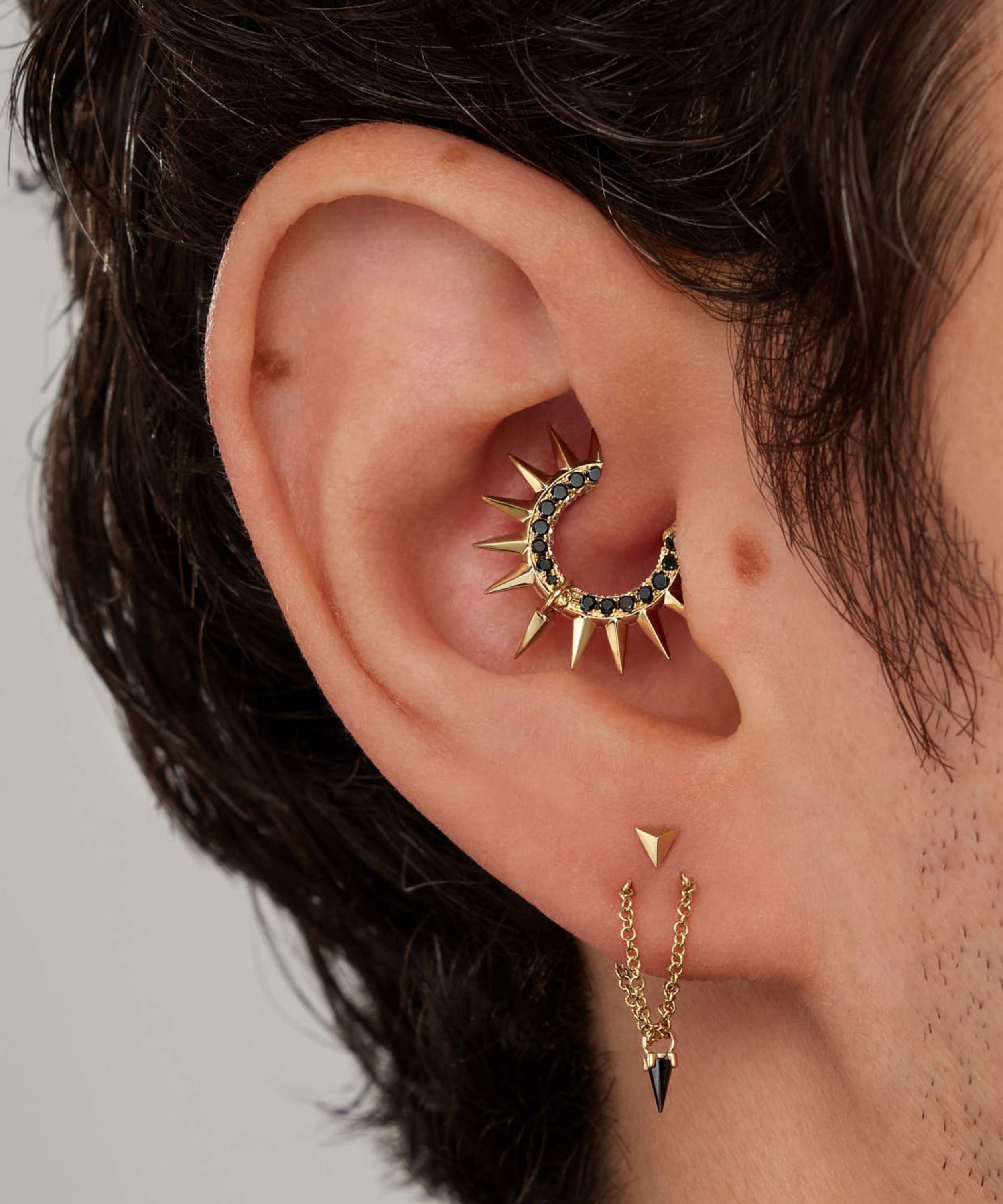 Maria Tash - 18ct 8mm Metal Mohawk with Black and White Diamond Pave Hoop Earring image number 1