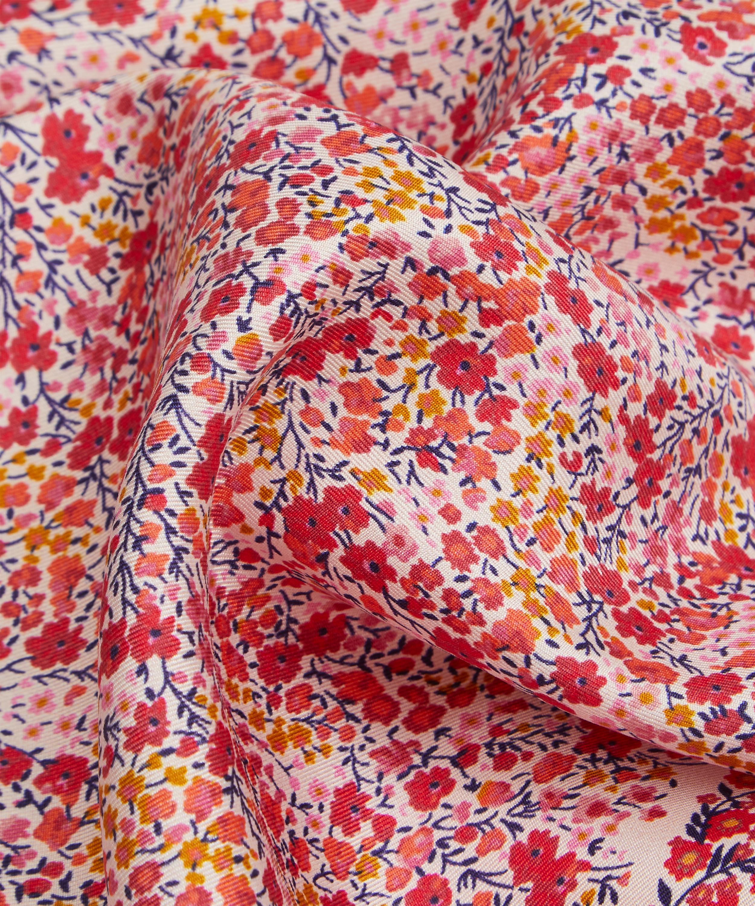 Liberty - Phoebe 45x45 Silk Scarf image number 4