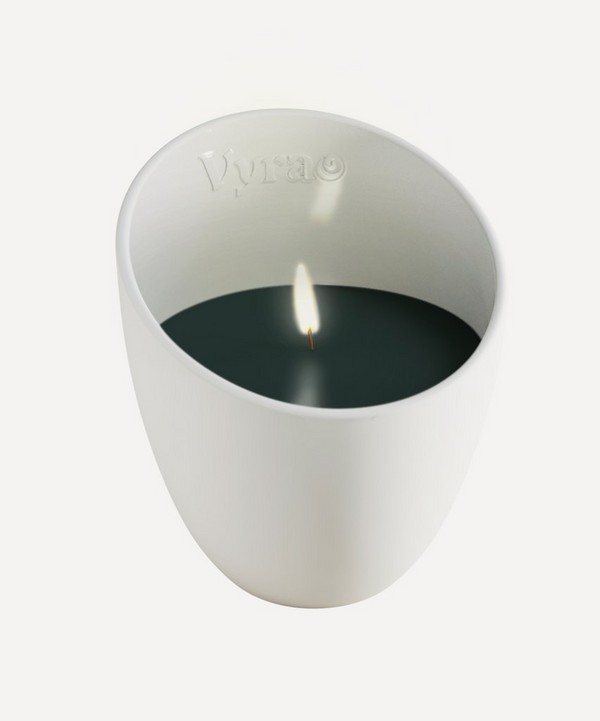 Vyrao - Ember Scented Candle 170g image number null