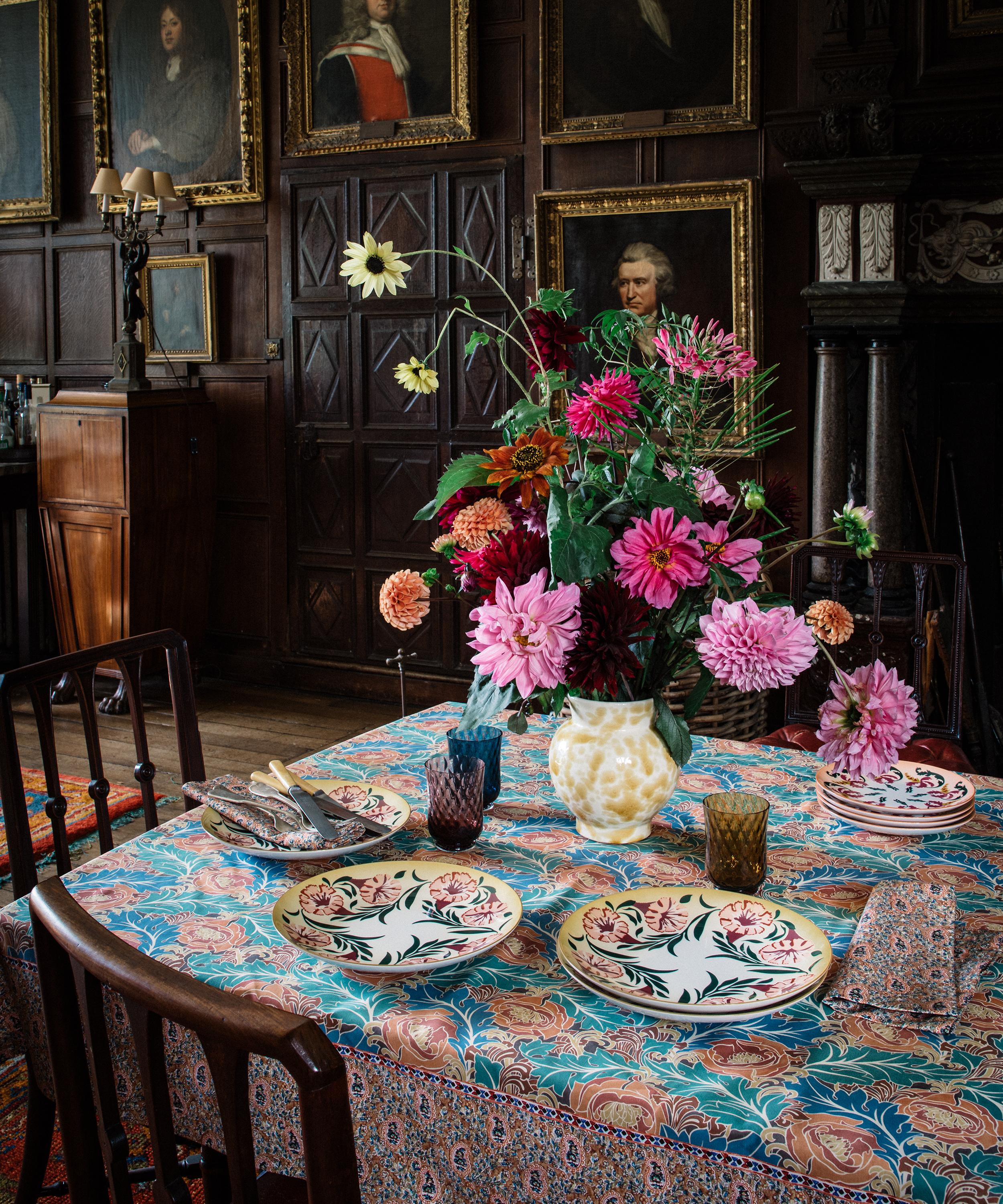 Cabana - x Liberty Edwina Poppy Rectangular 320x160cm Tablecloth image number 1