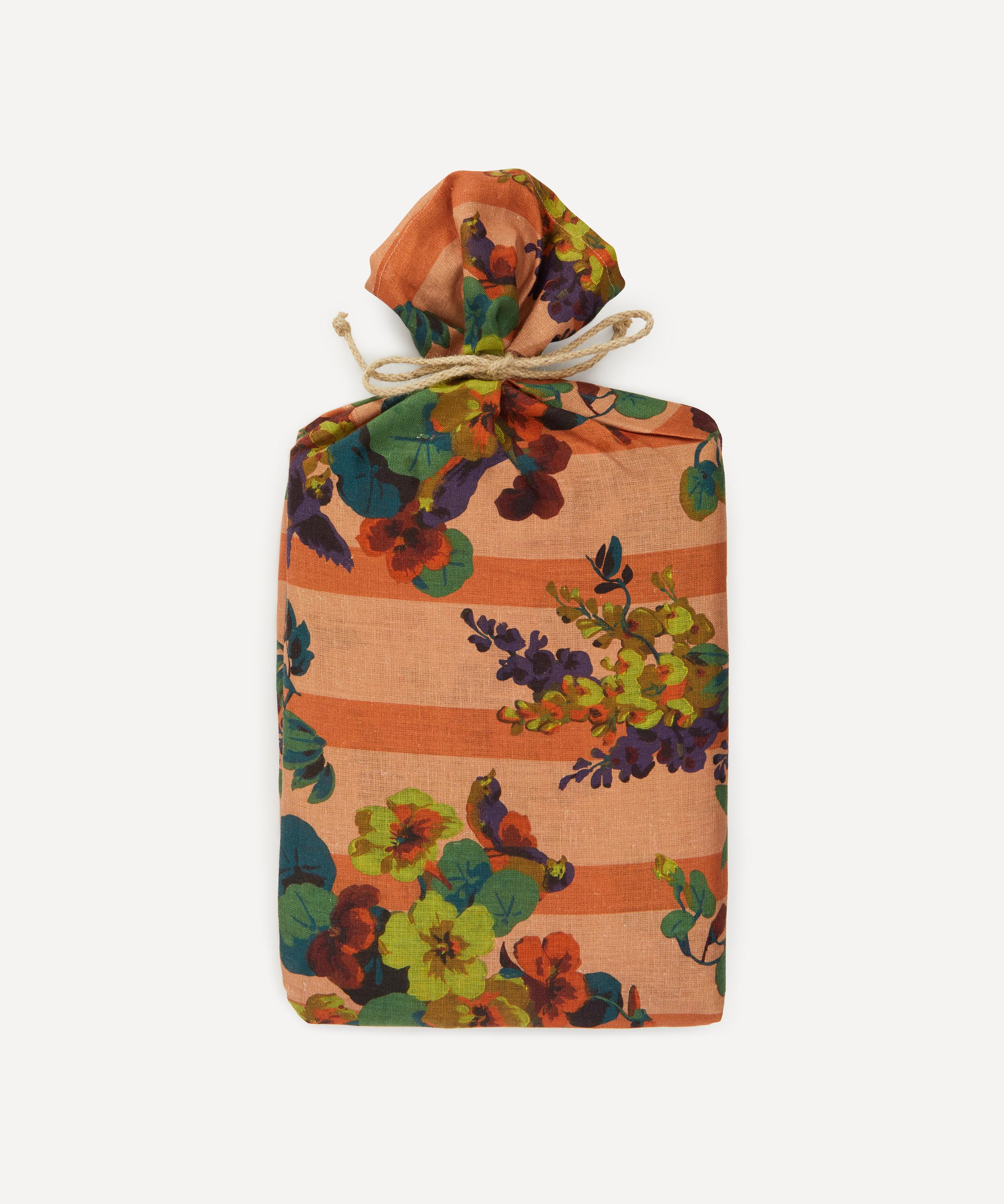 Cabana - Wisteria Rectangular 320x160cm Linen Tablecloth image number 4