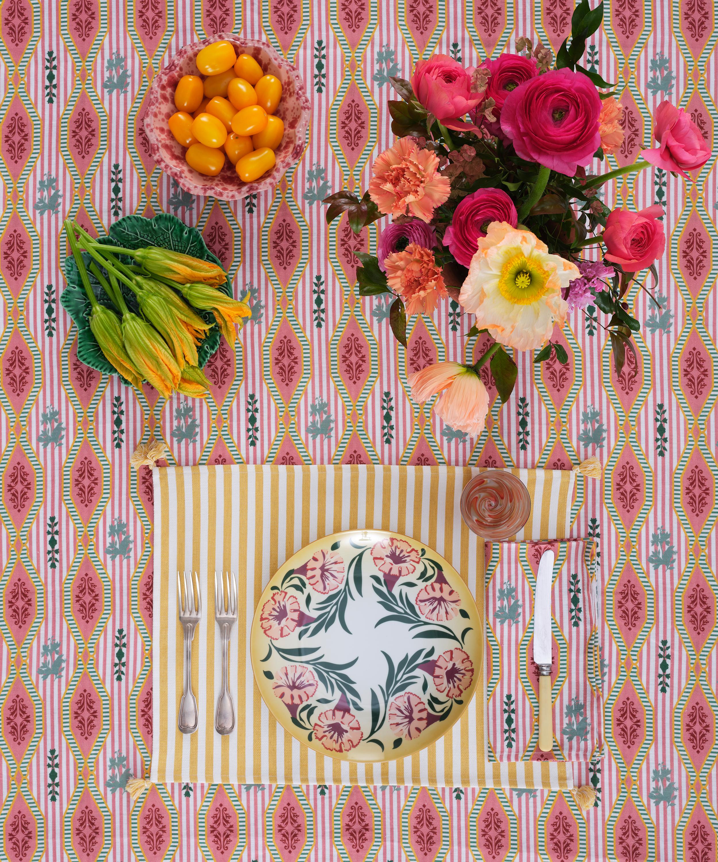 Cabana - Rosa Square 250x250cm Linen Tablecloth image number 1