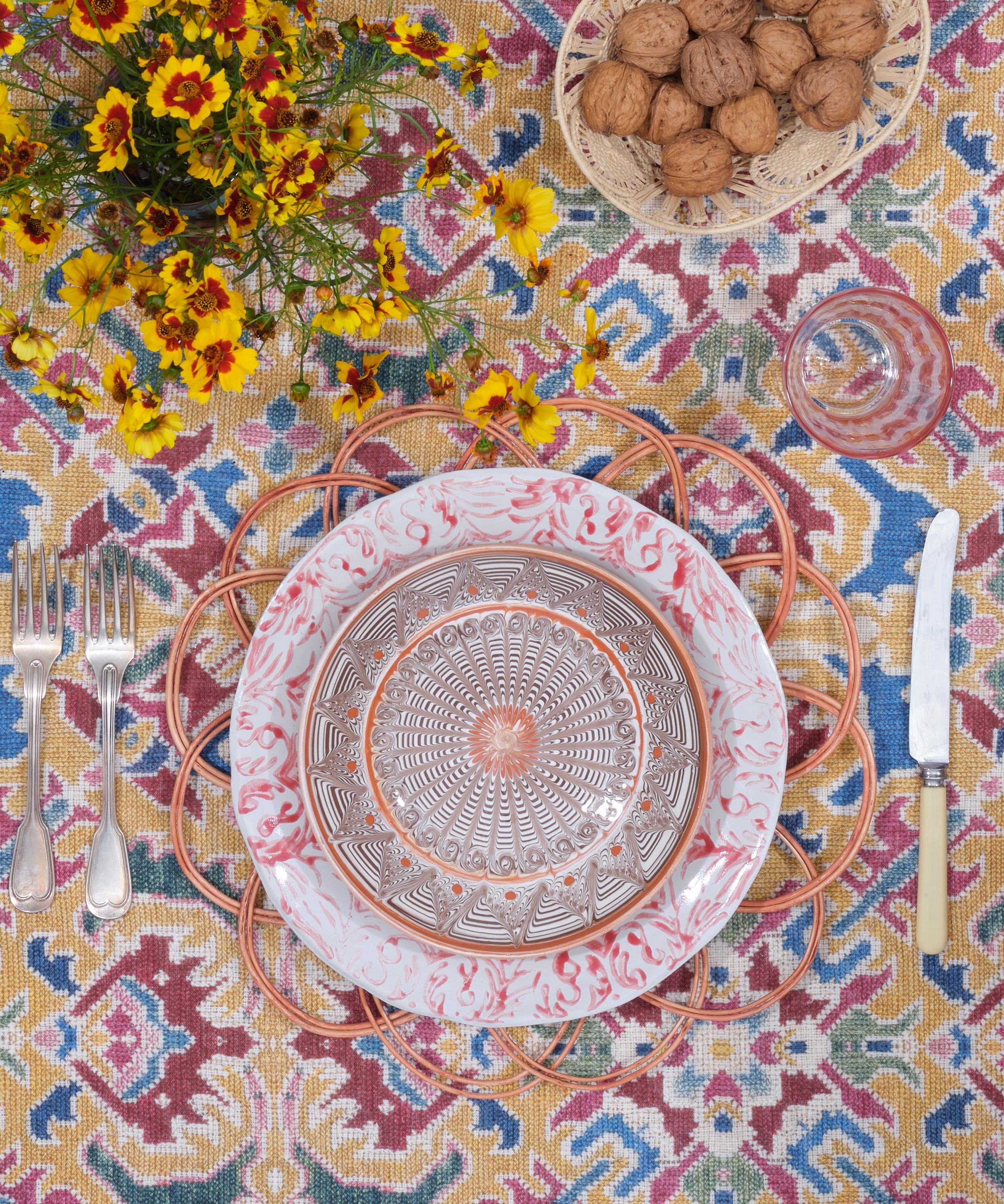 Cabana - Fiamma Yellow Rectangular 320x160cm Linen Tablecloth image number 1