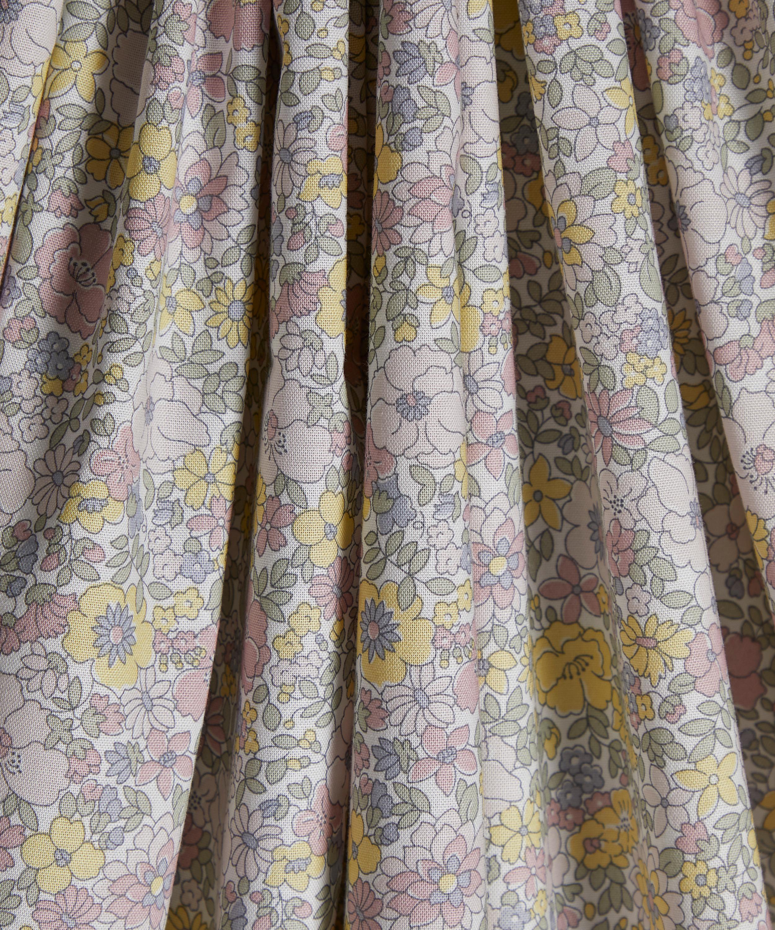 Liberty Fabrics - Arley Park Lasenby Quilting Cotton image number 2